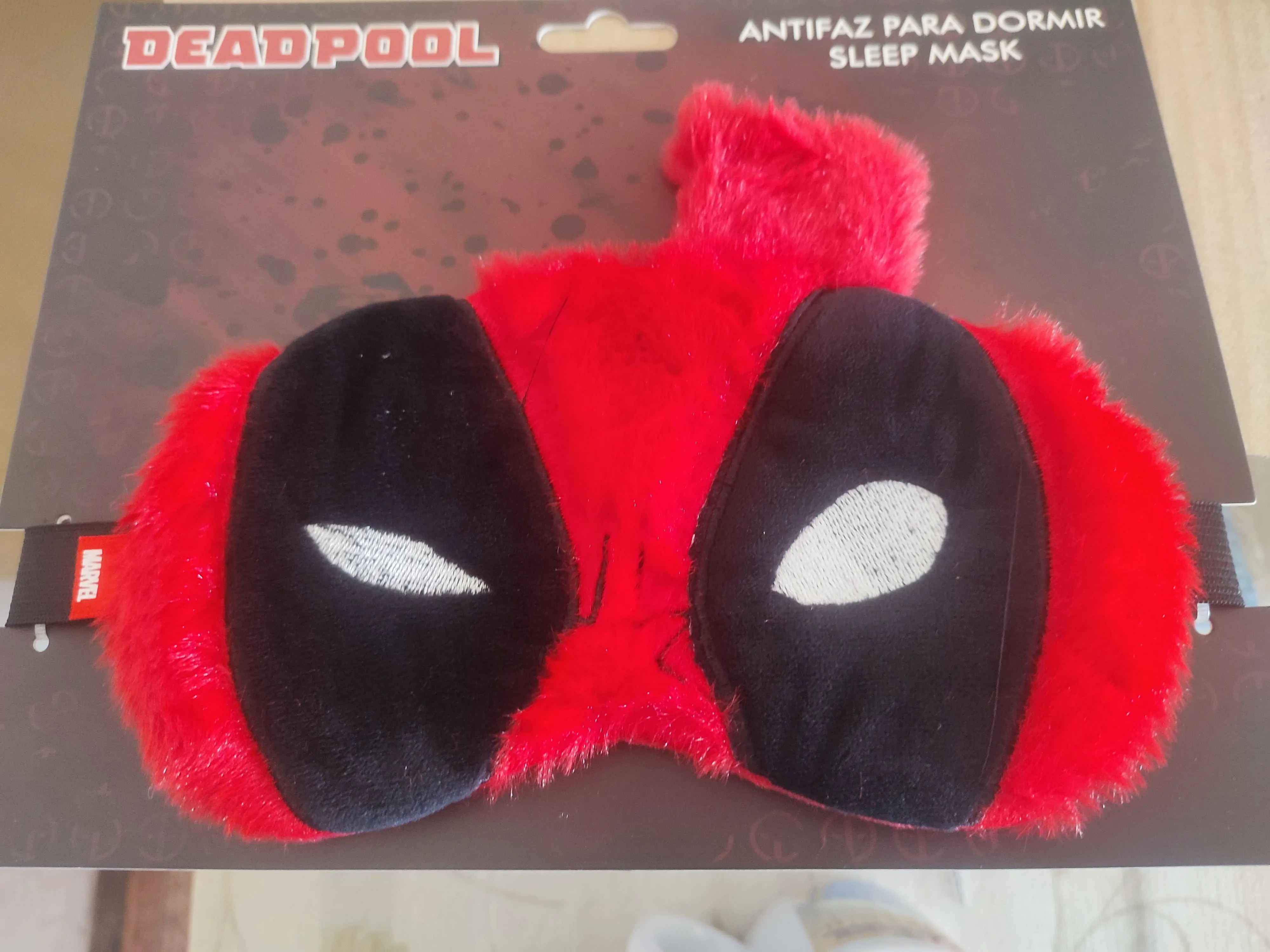 Marvel Deadpool adult night mask termékfotó