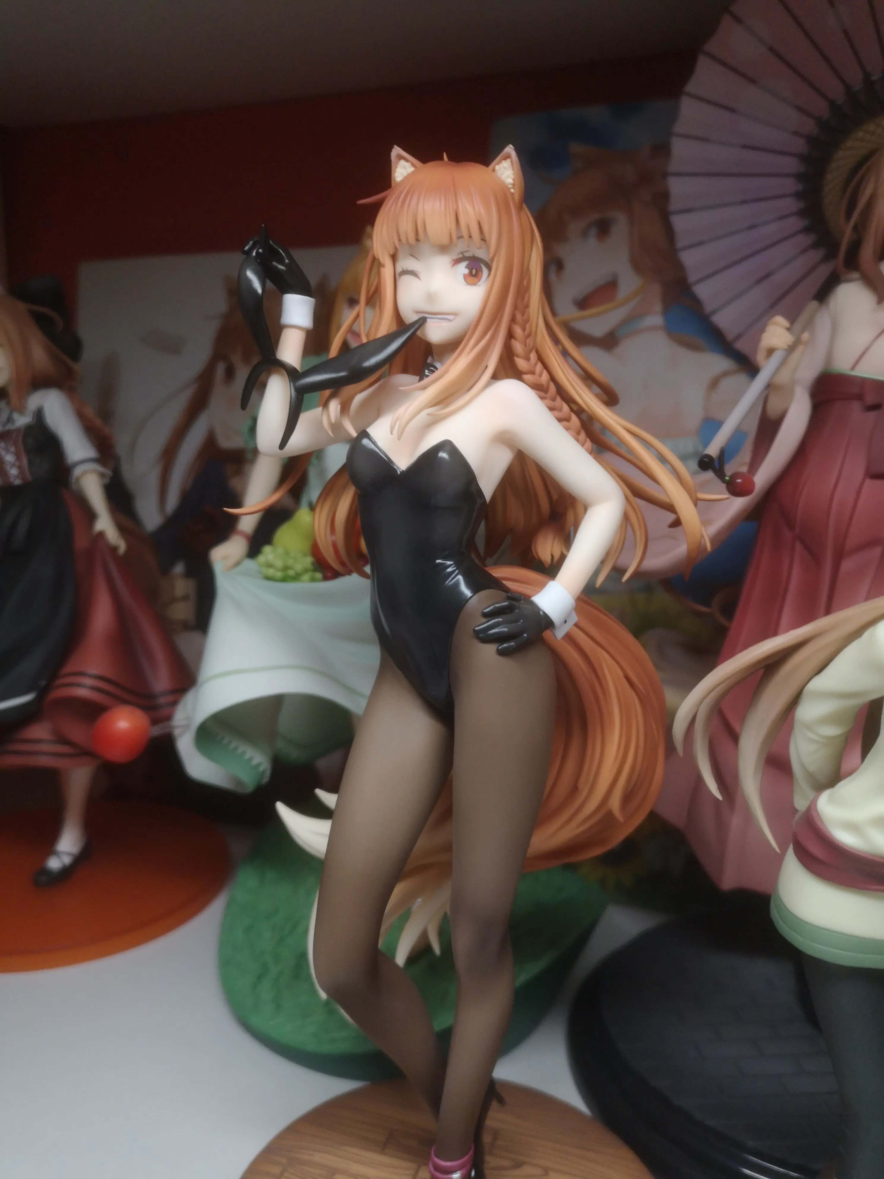 Spice and Wolf: Merchant Meets the Wise Wolf PVC Statue 1/7 Holo Light Novel bunny Ver. illustration by Jyuu Ayakura 23 cm product photo