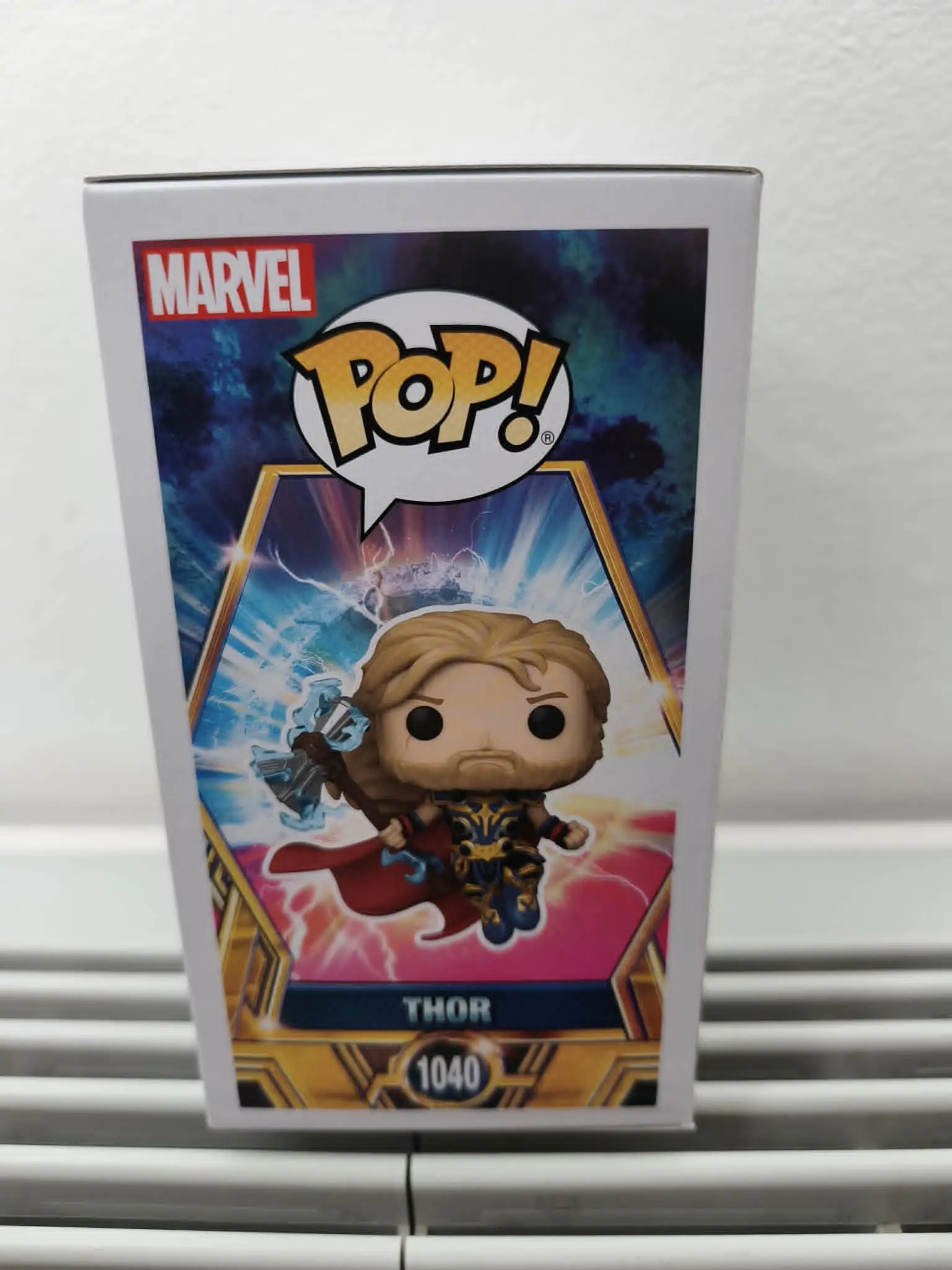 Thor: Love &amp; Thunder POP! Vinyl Figure Thor 9 cm product photo
