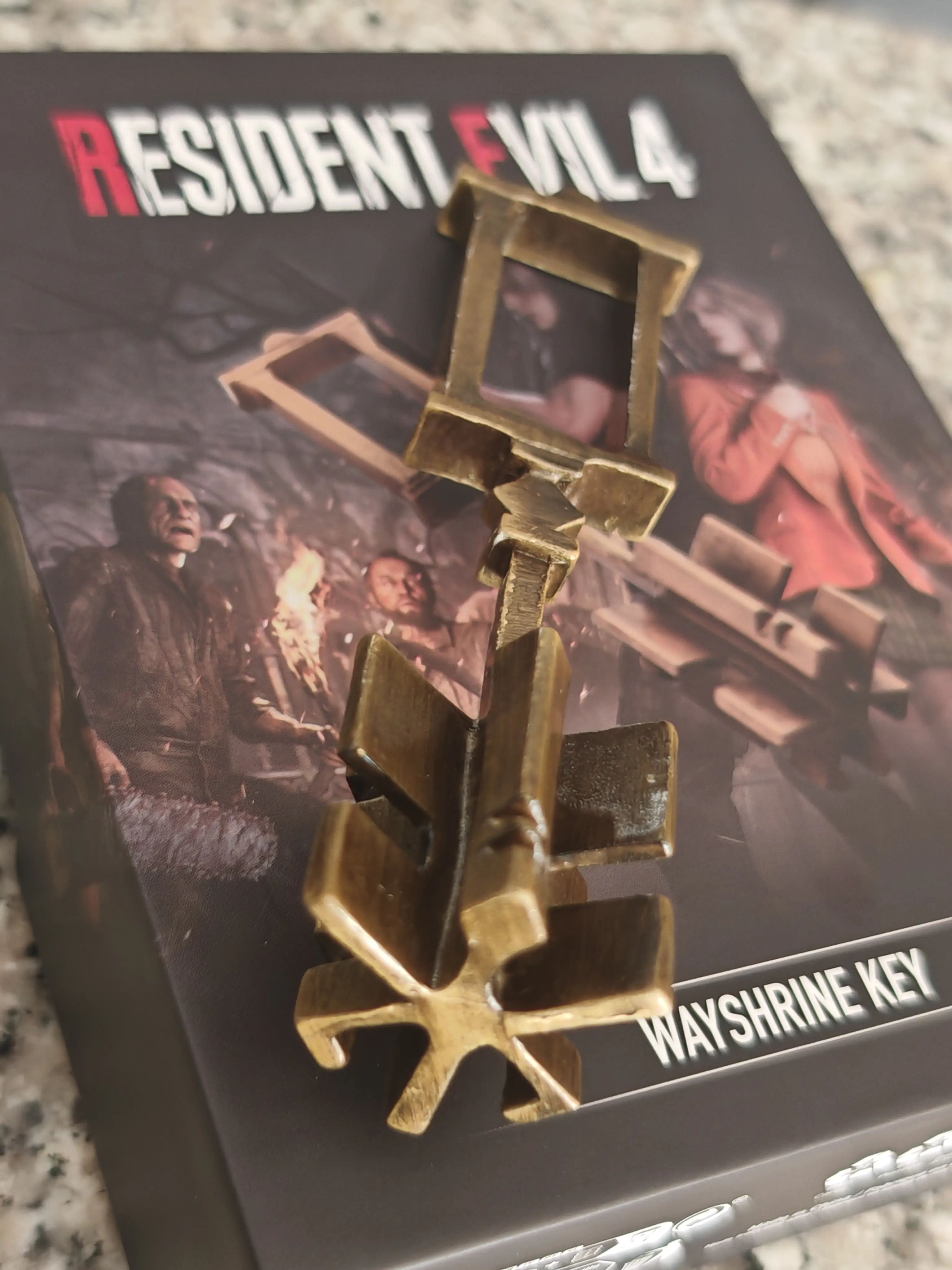 Resident Evil 4 Replica 1/1 Wayshrine Key product photo