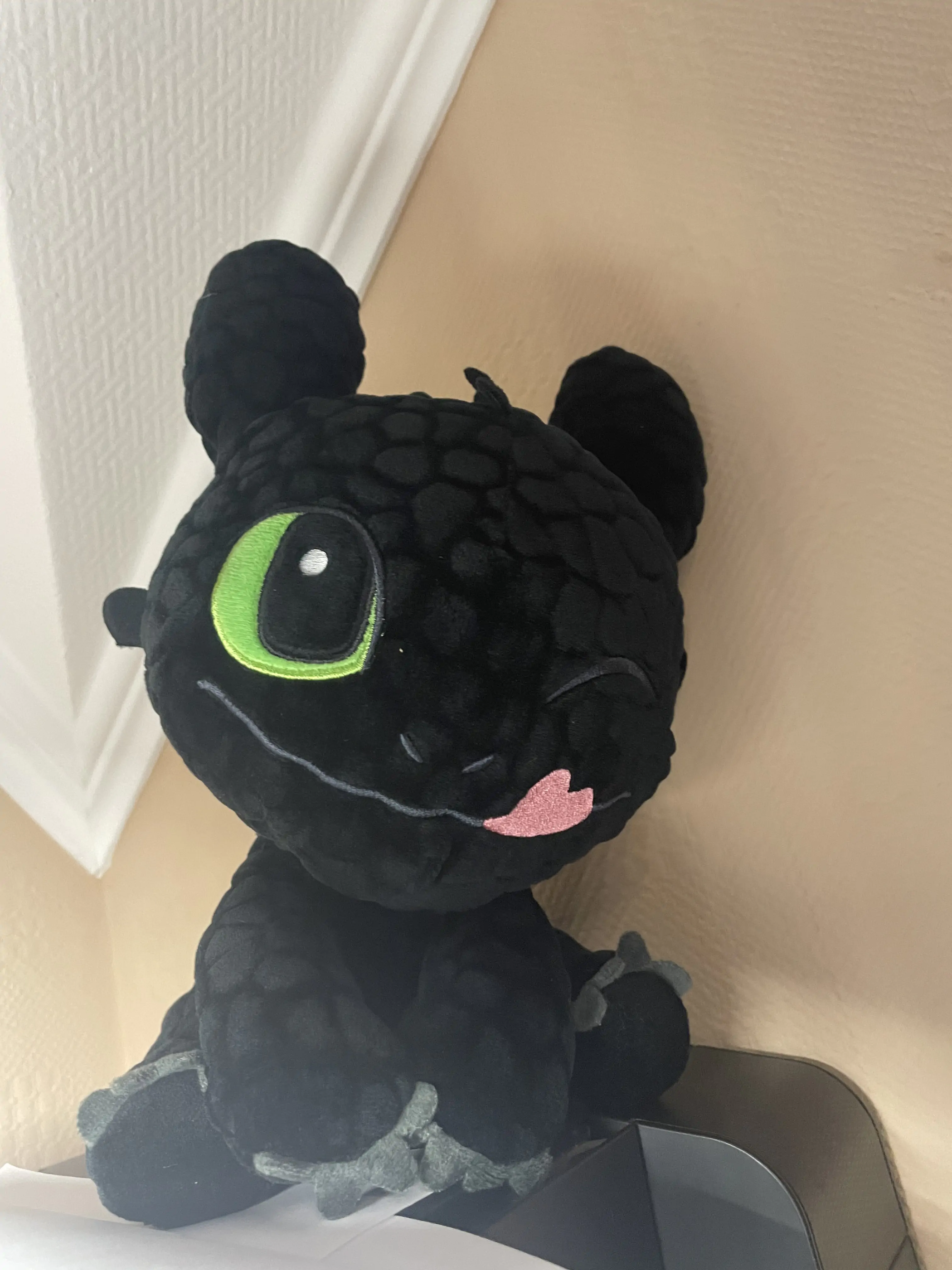 How To Train Your Dragon Toothless Happy plush toy 30cm product photo
