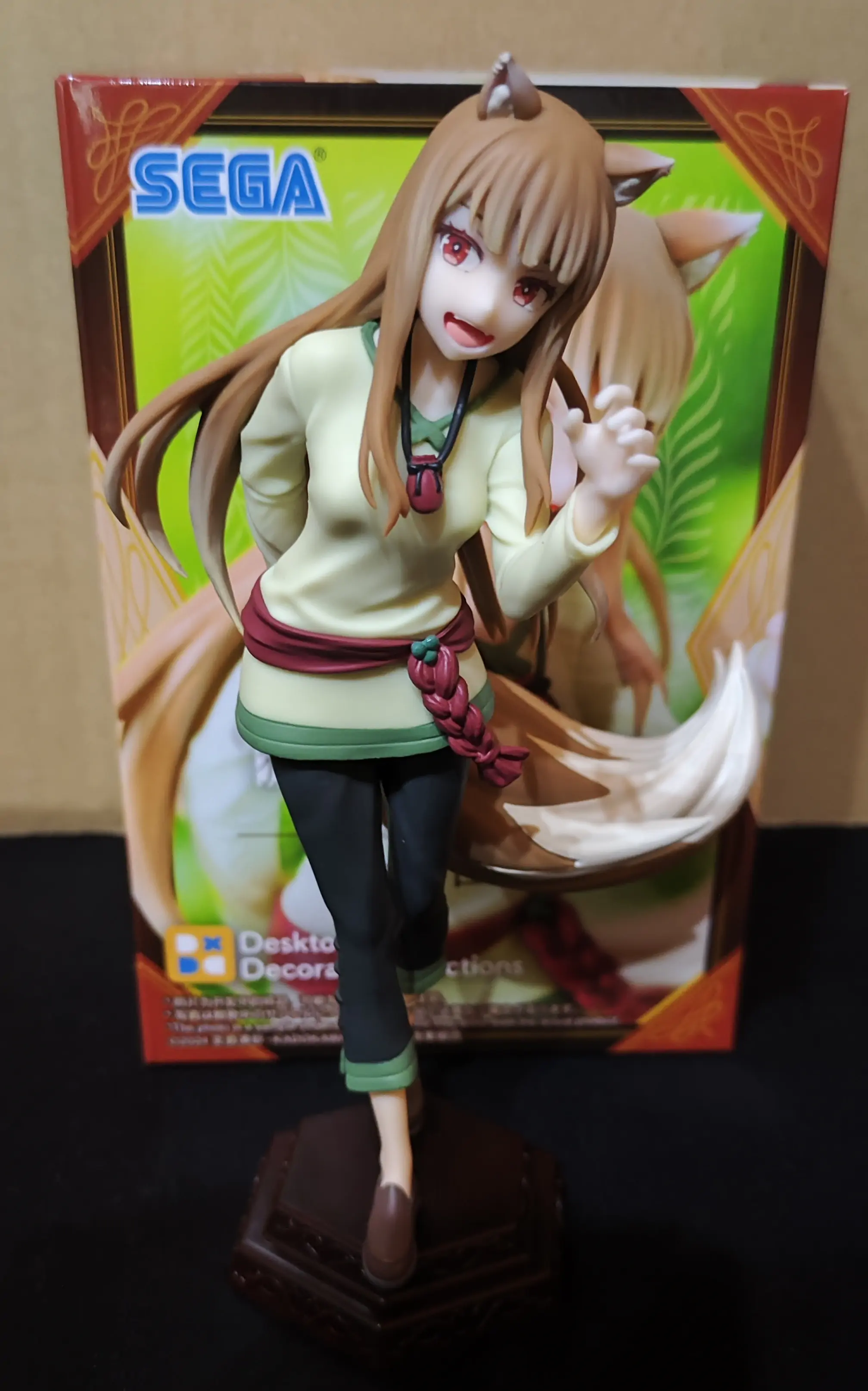 Spice and Wolf: Merchant meets the Wise Wolf PVC Statue Desktop x Decorate Collections Holo 16 cm product photo