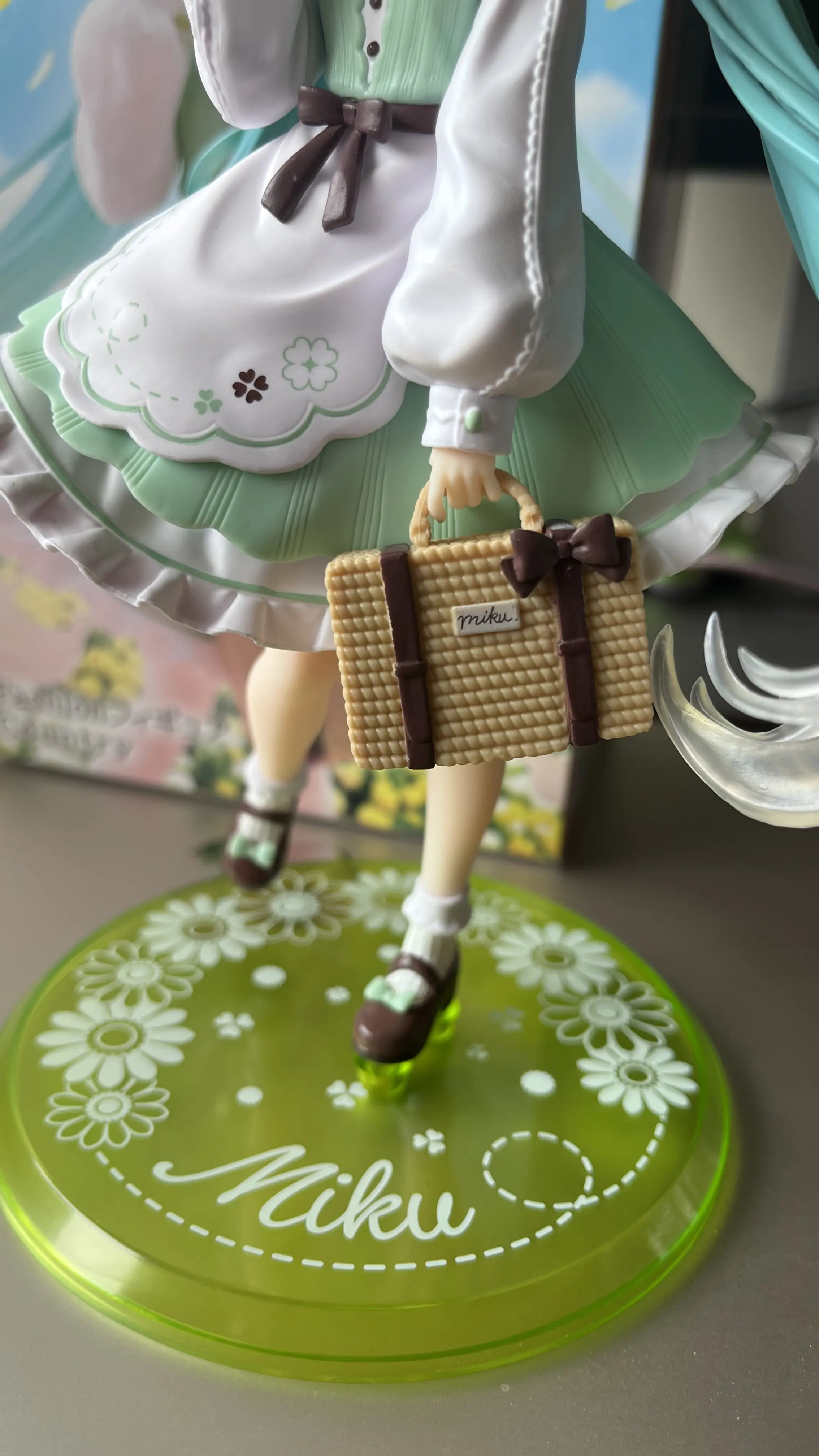 Hatsune Miku PVC Statue Figure Hatsune Miku Fashion Country Ver. 18 cm product photo