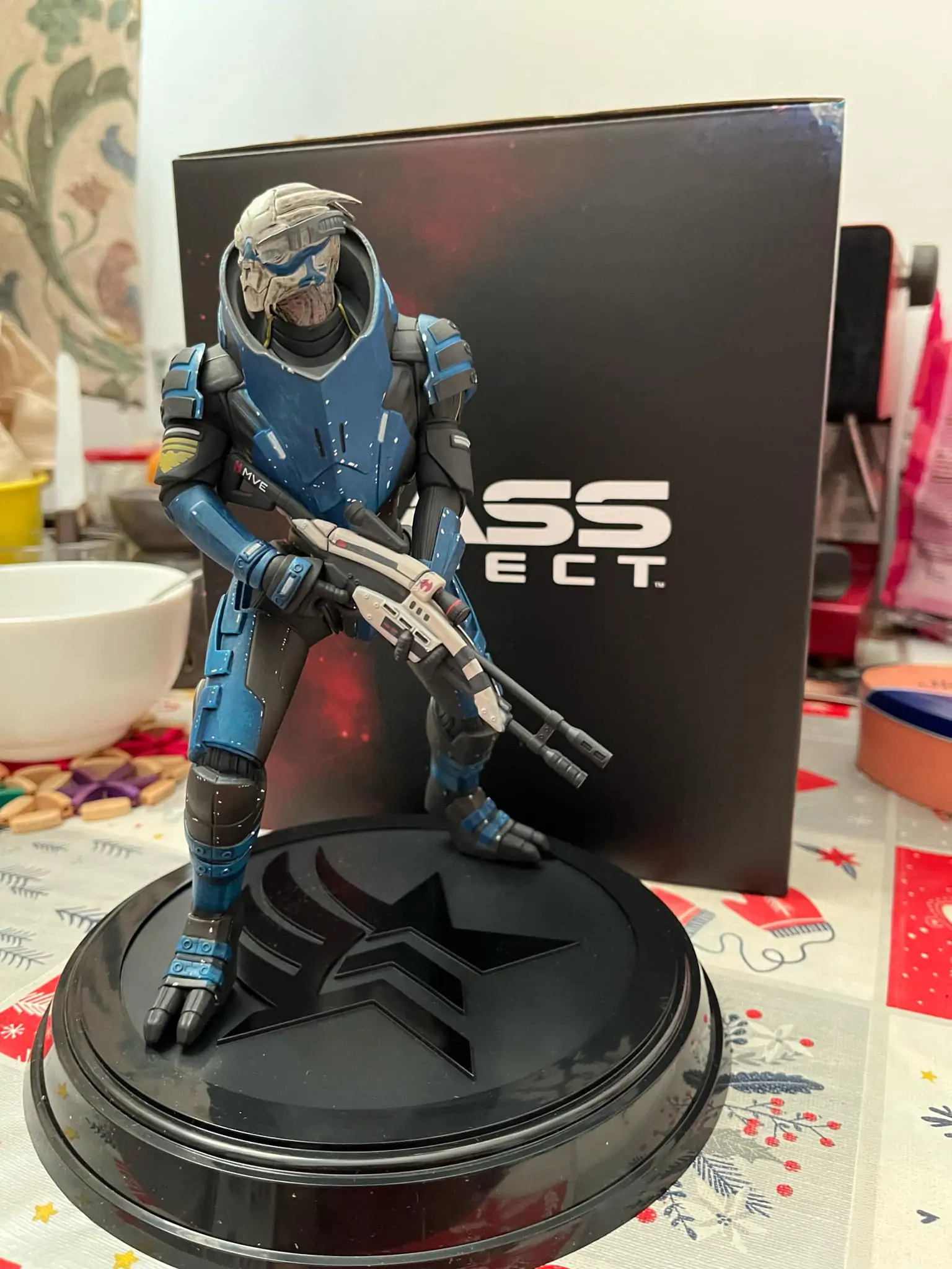 Mass Effect PVC Statue Garrus 23 cm product photo