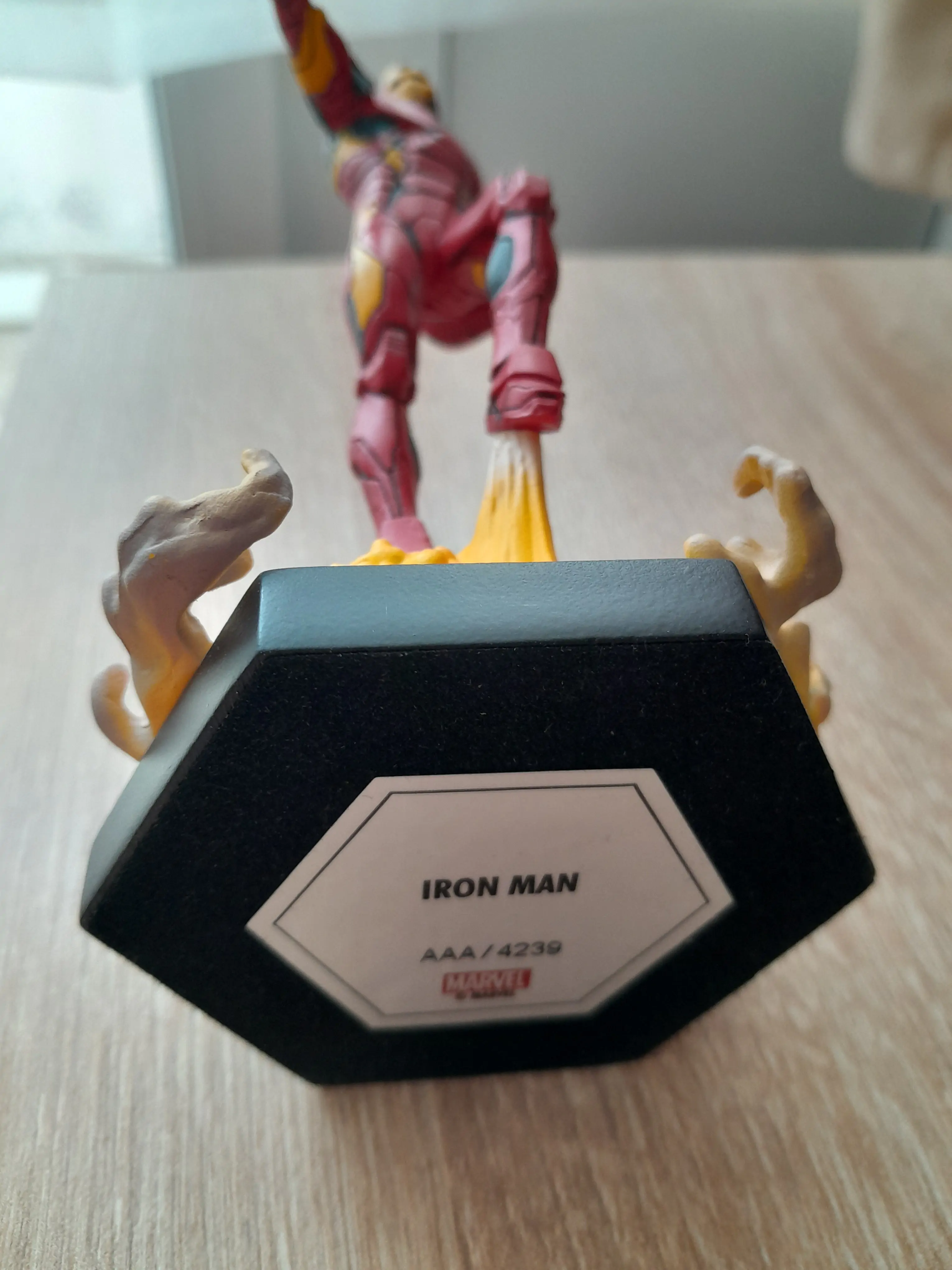 Marvel VS. Collection Statue 1/16 Iron Man 16 cm product photo