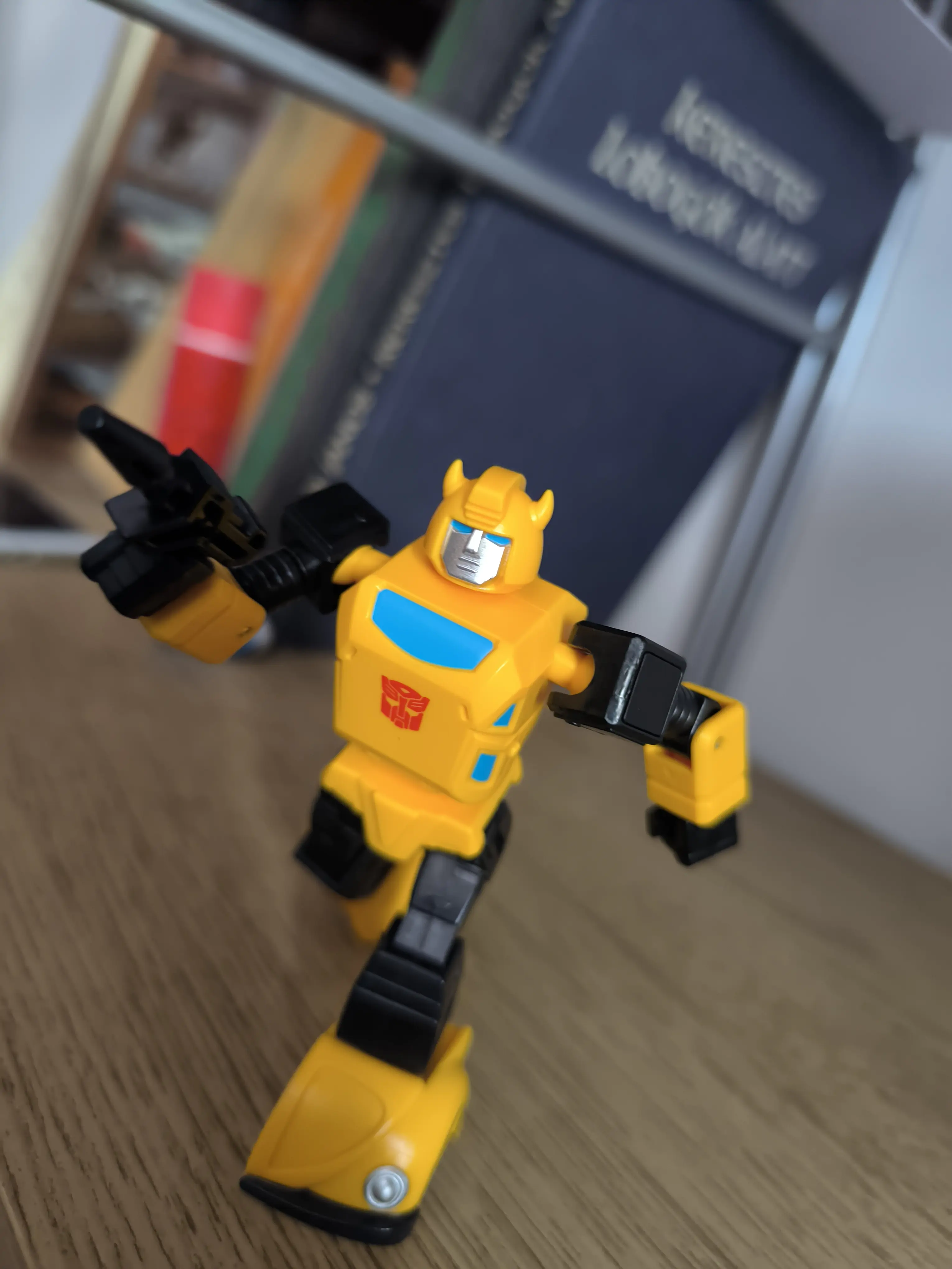 Transformers: Generation One AMK Mini Series Plastic Model Kit Bumblebee 10 cm product photo