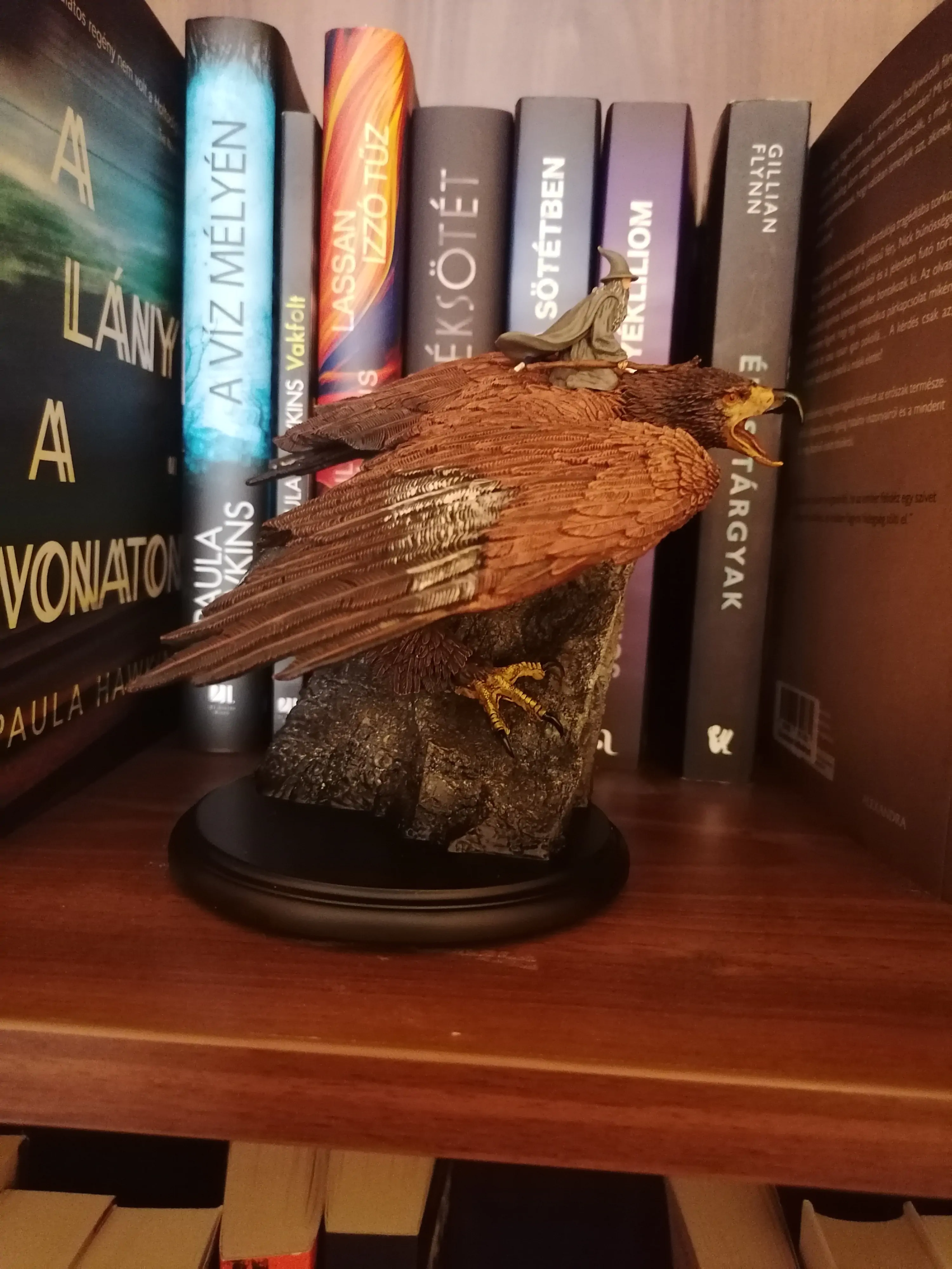 Lord of the Rings Statue Gandalf on Gwaihir 15 cm product photo