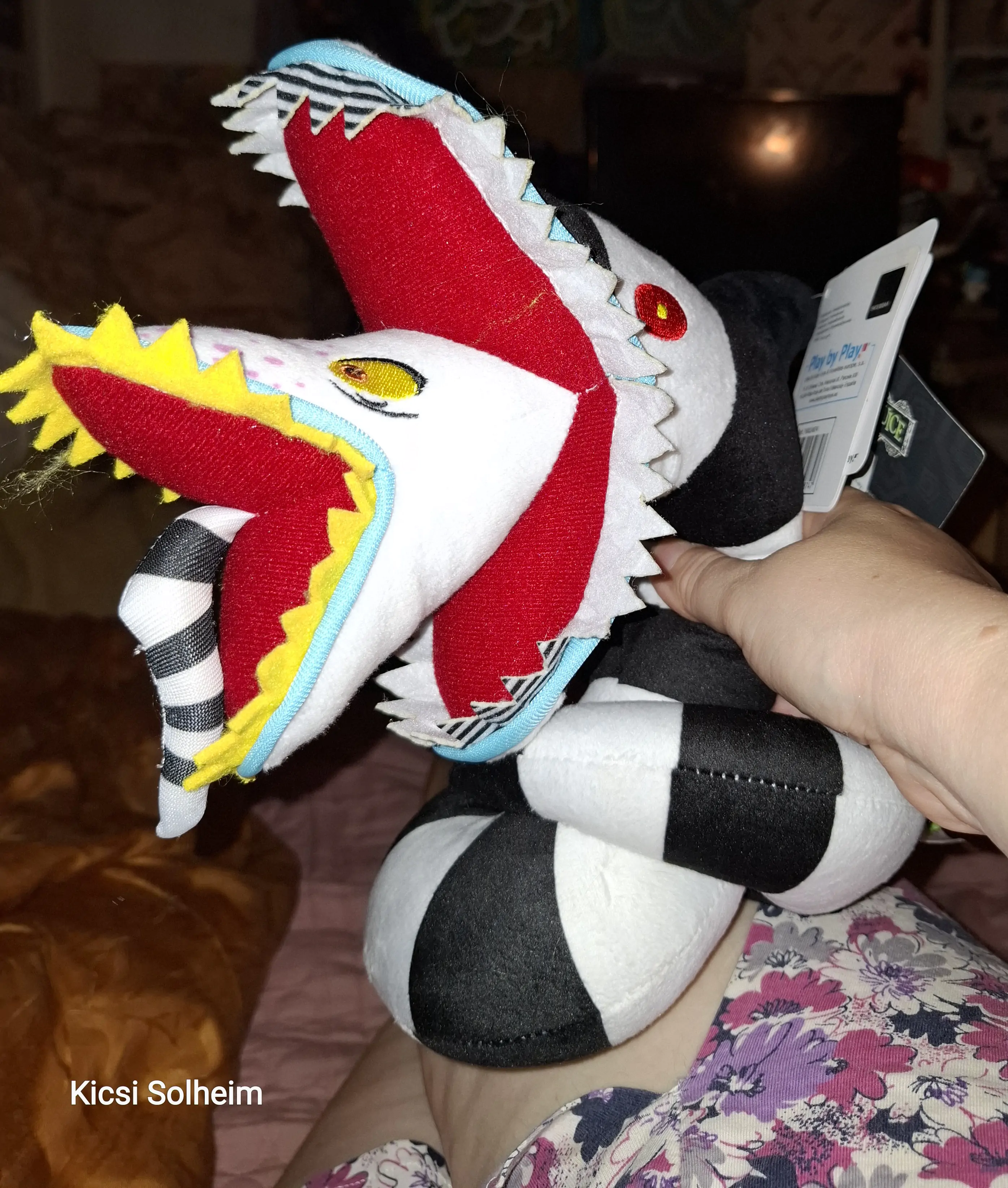 Beetlejuice 2 Sandworm plush toy 25cm product photo