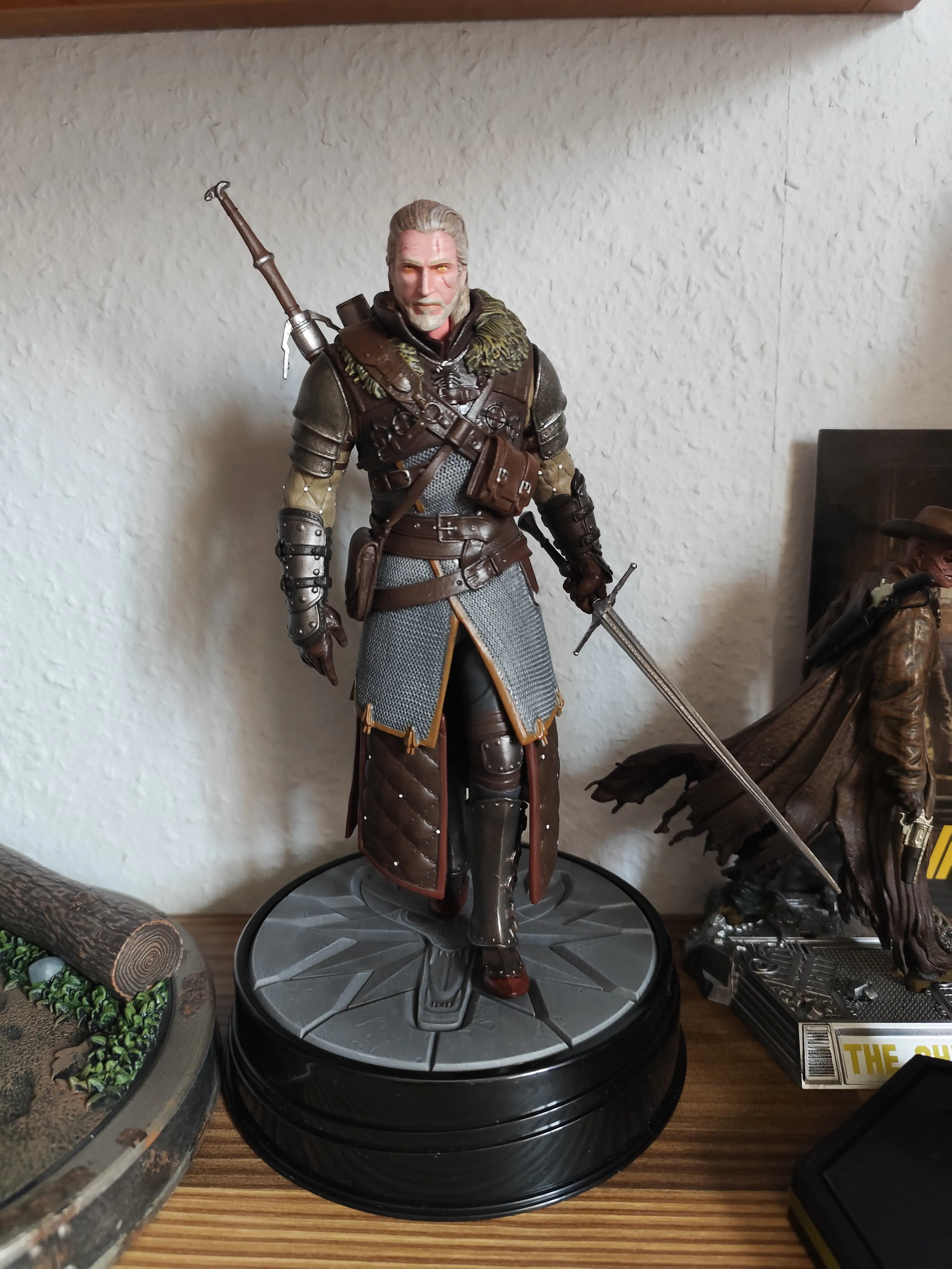 Witcher 3 Wild Hunt PVC Statue Geralt Grandmaster Ursine 24 cm product photo