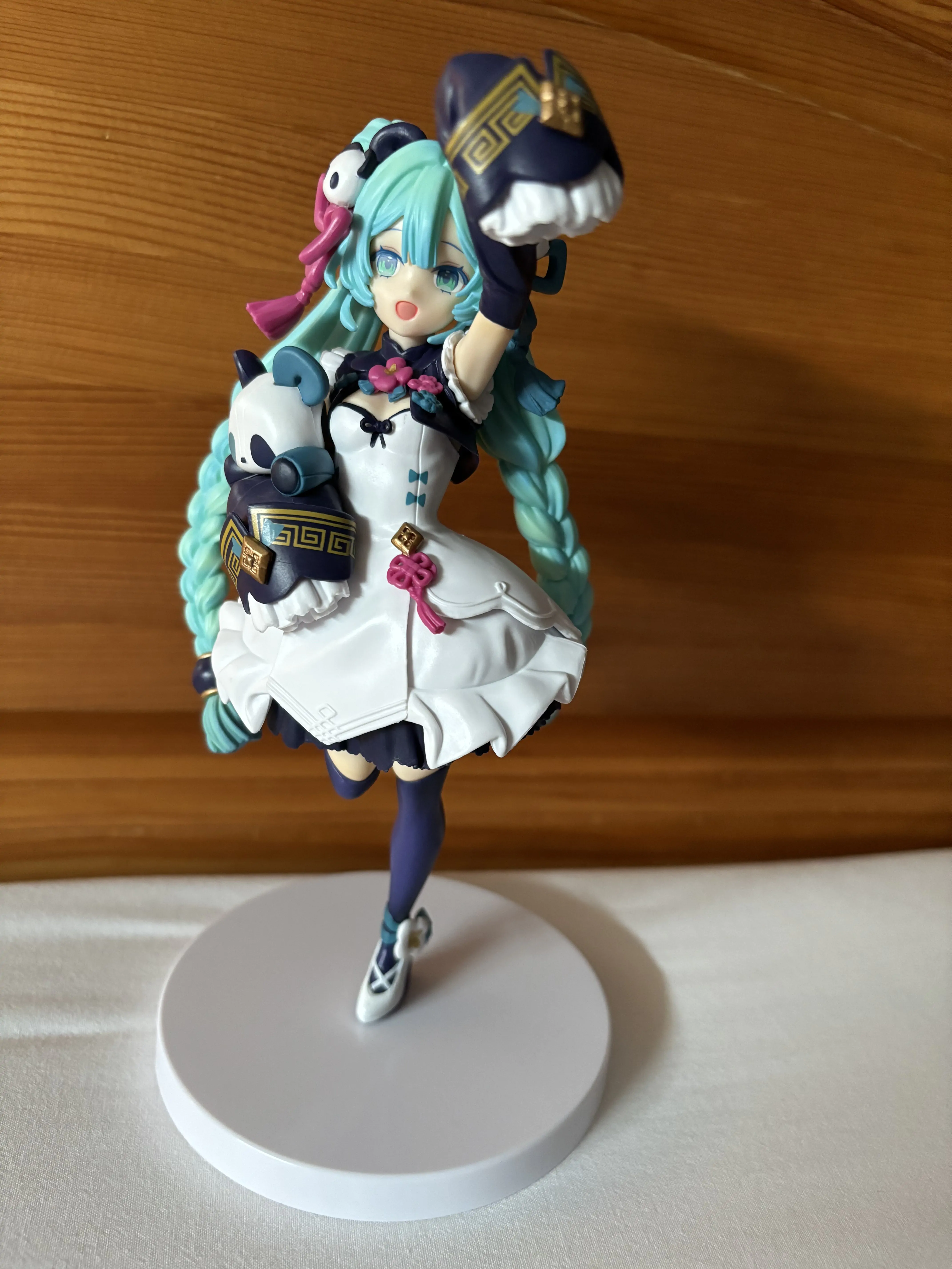 Hatsune Miku Series Luminasta PVC Statue Hatsune Miku - Modern China 18 cm termékfotó