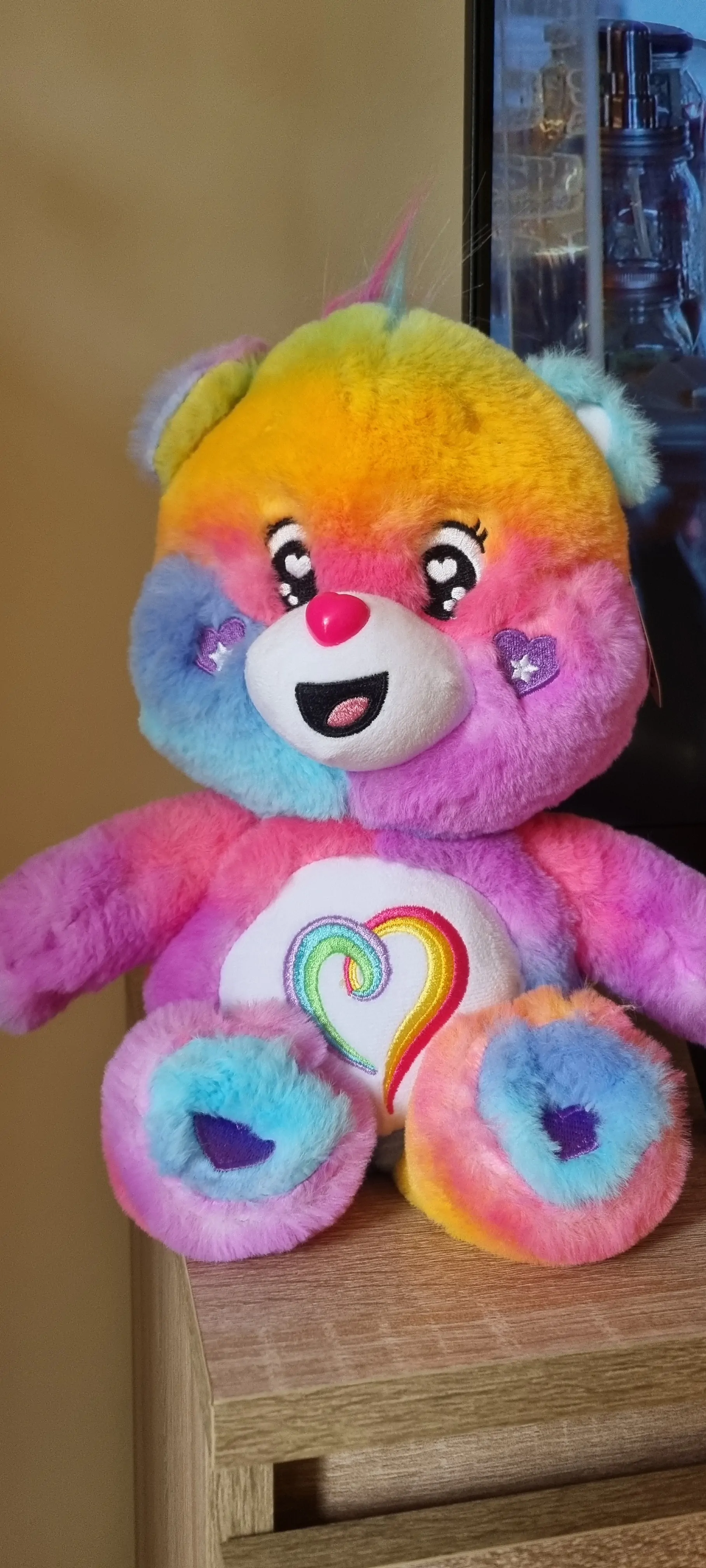 Care Bears Share Bear plush toy 25cm termékfotó