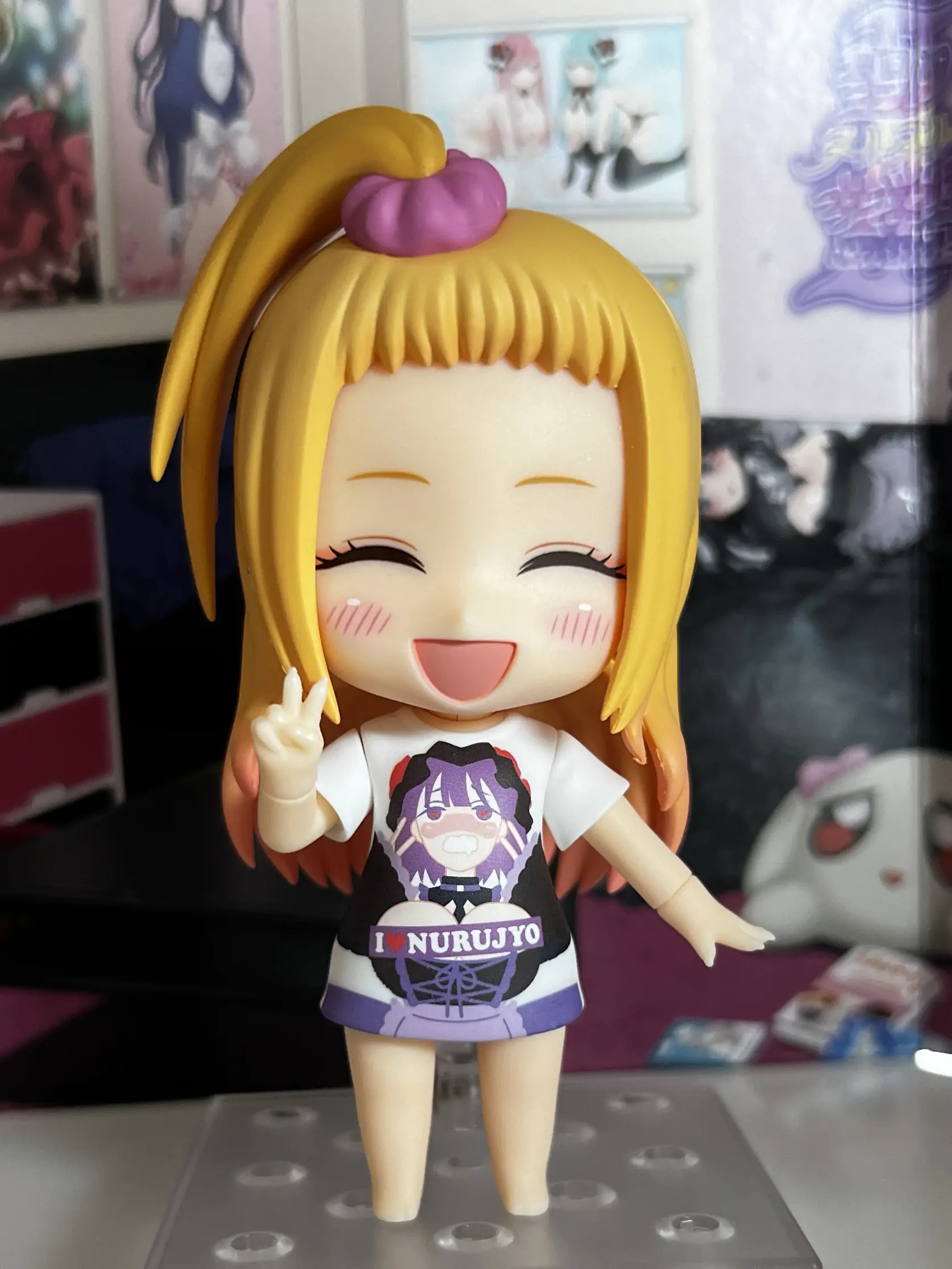 My Dress-Up Darling Nendoroid Action Figure Marin Kitagawa: Slippery Girls Full Graphic T-Shirt Ver. 10 cm product photo