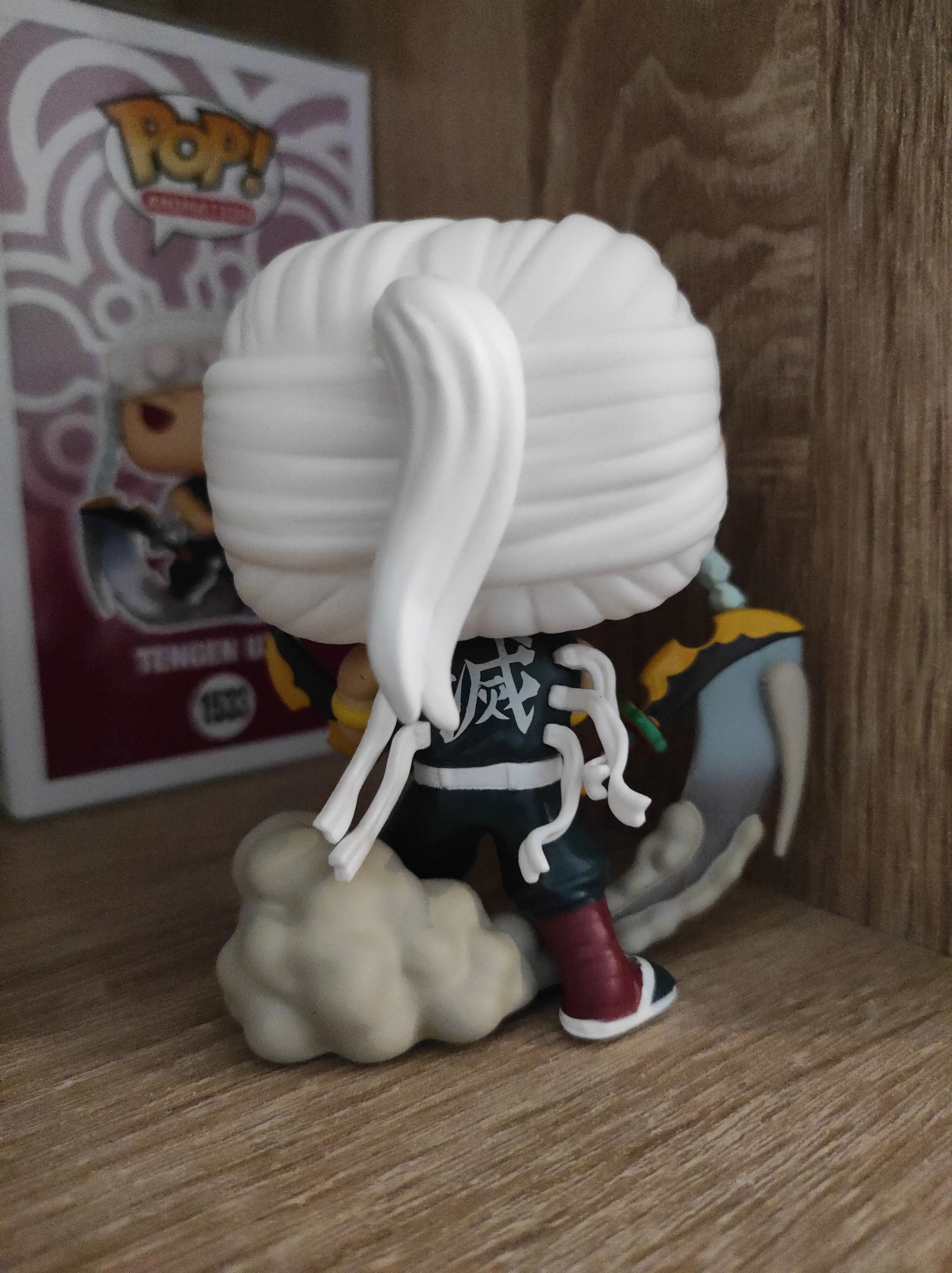 POP figure Demon Slayer Kimetsu no Yaiba Tengen Uzui product photo