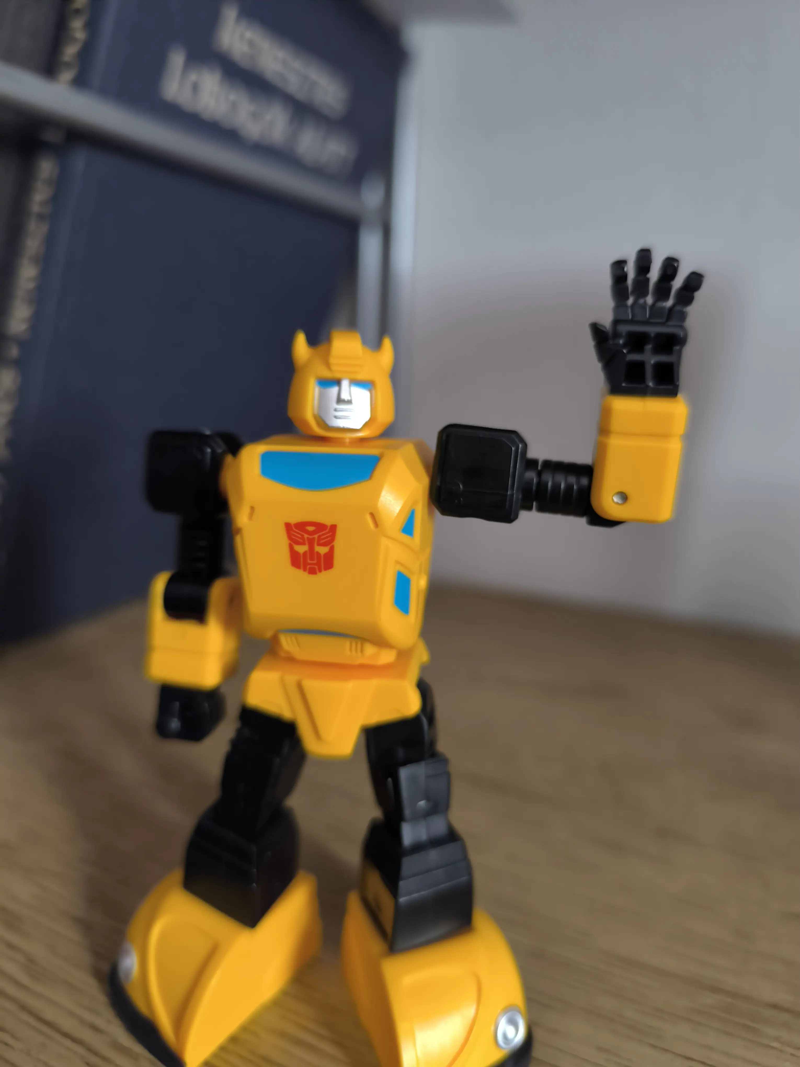 Transformers: Generation One AMK Mini Series Plastic Model Kit Bumblebee 10 cm product photo