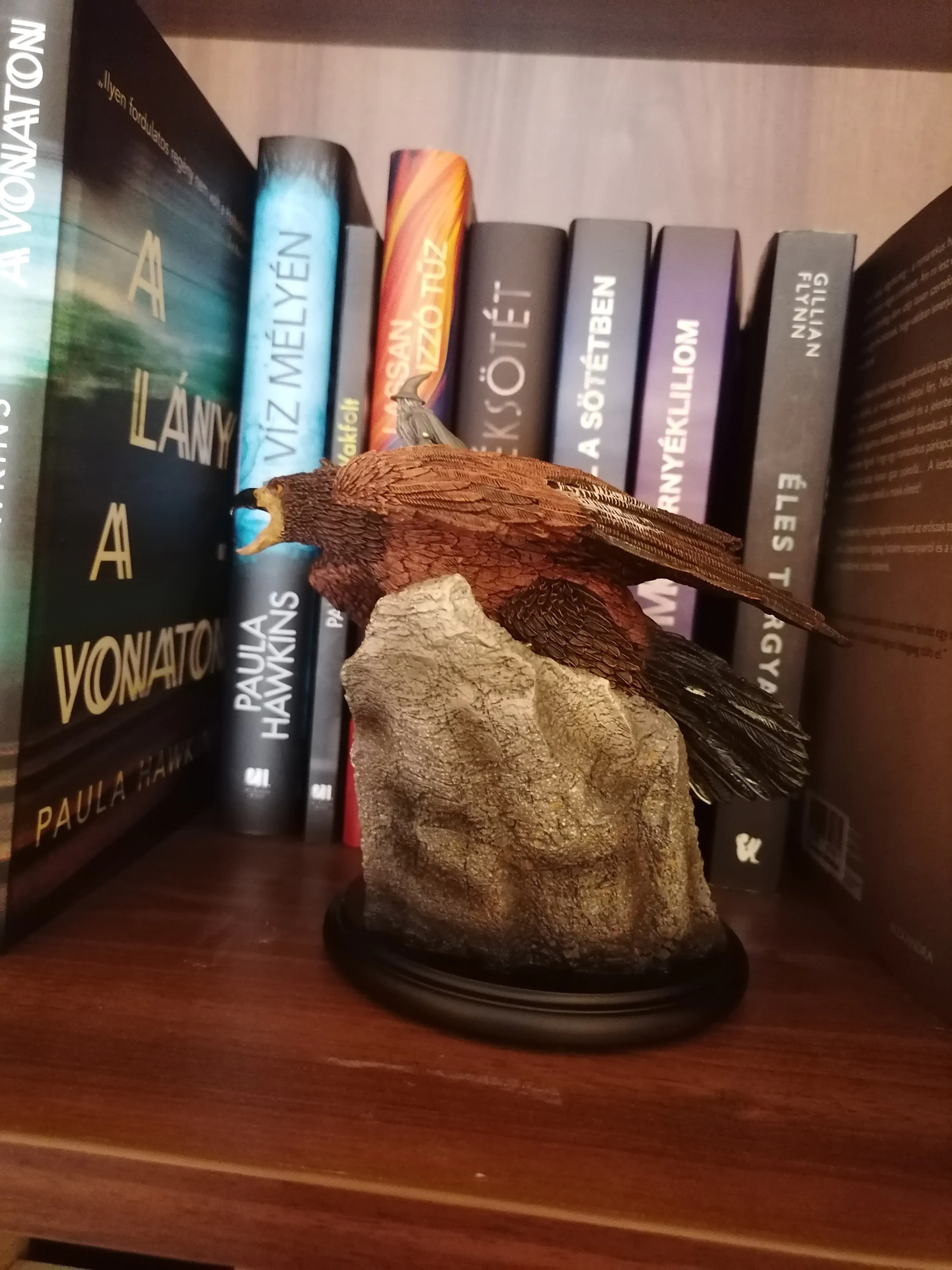 Lord of the Rings Statue Gandalf on Gwaihir 15 cm product photo