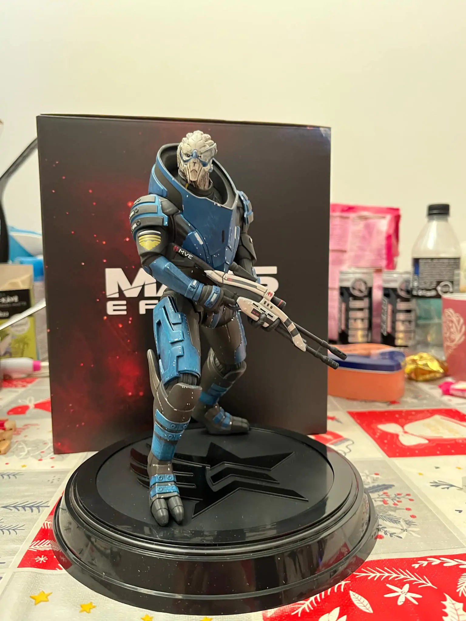 Mass Effect PVC Statue Garrus 23 cm product photo