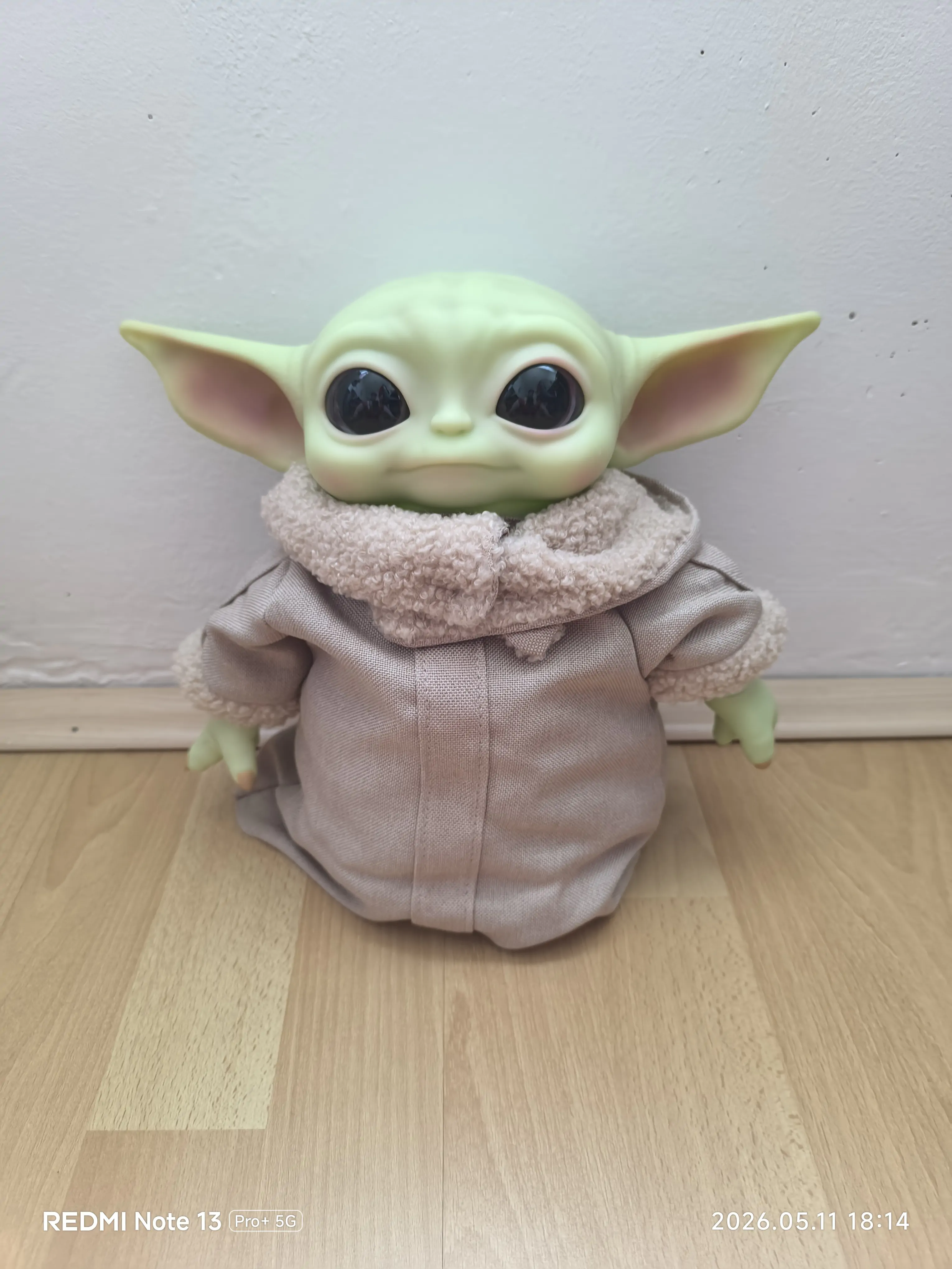 Star Wars The Mandalorian Plush Figure The Child 28 cm product photo