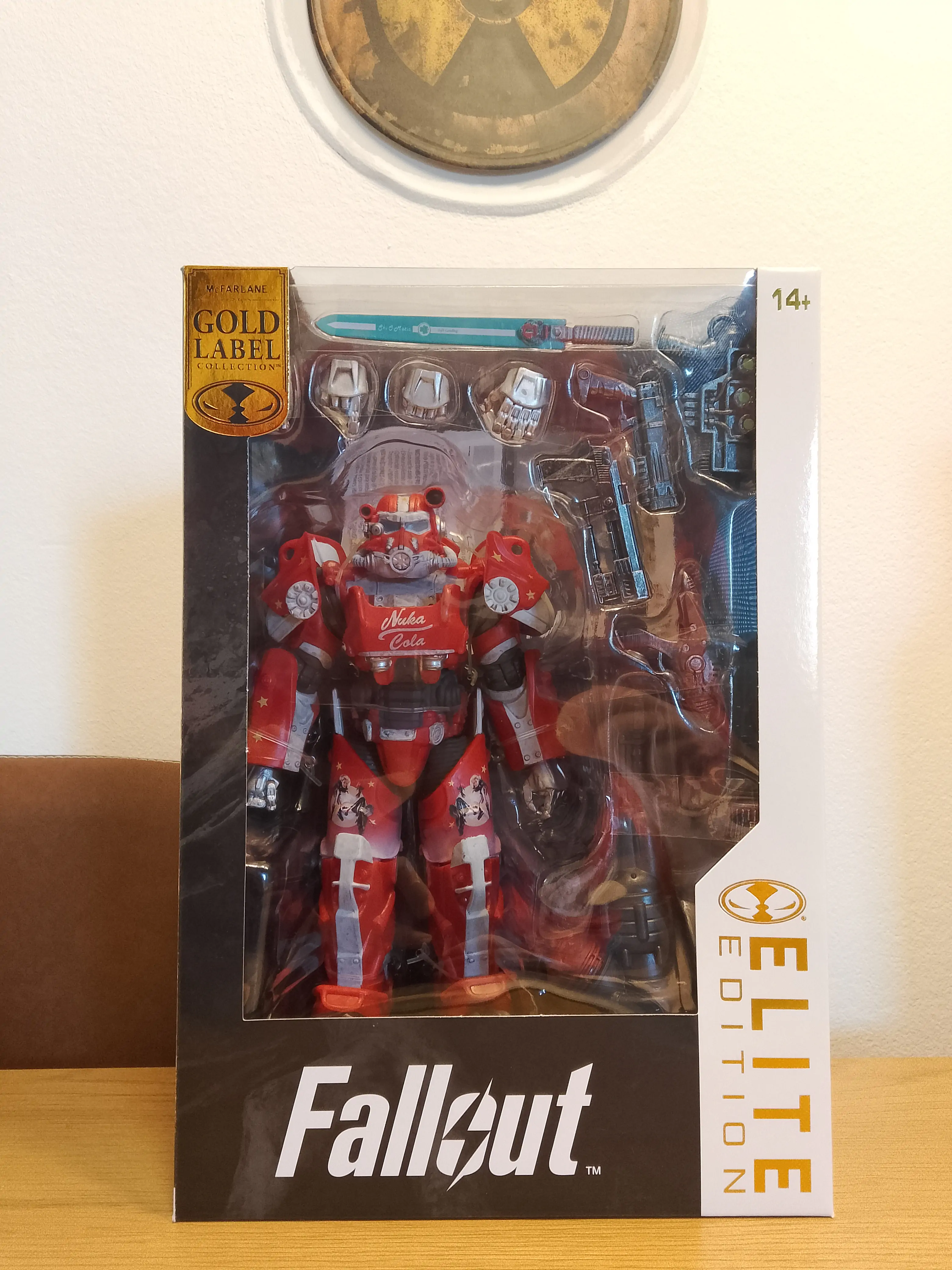 Fallout McFarlane Elite Edition Action Figure Fallout 76 Nuka Cola T-60 (Gold Label) 19 cm product photo