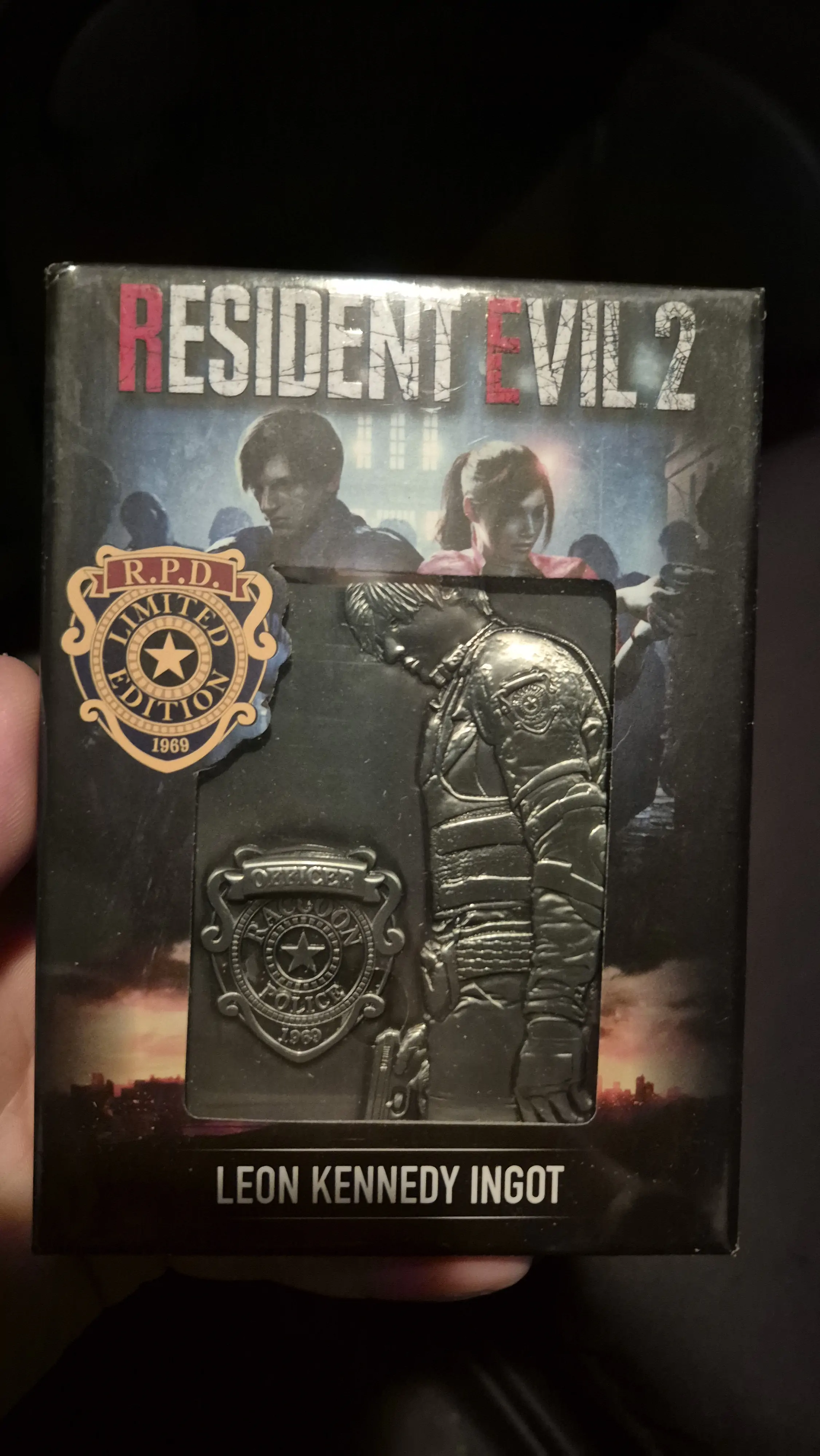 Resident Evil 2 Collectible Ingot Leon S. Kennedy Limited Edition product photo