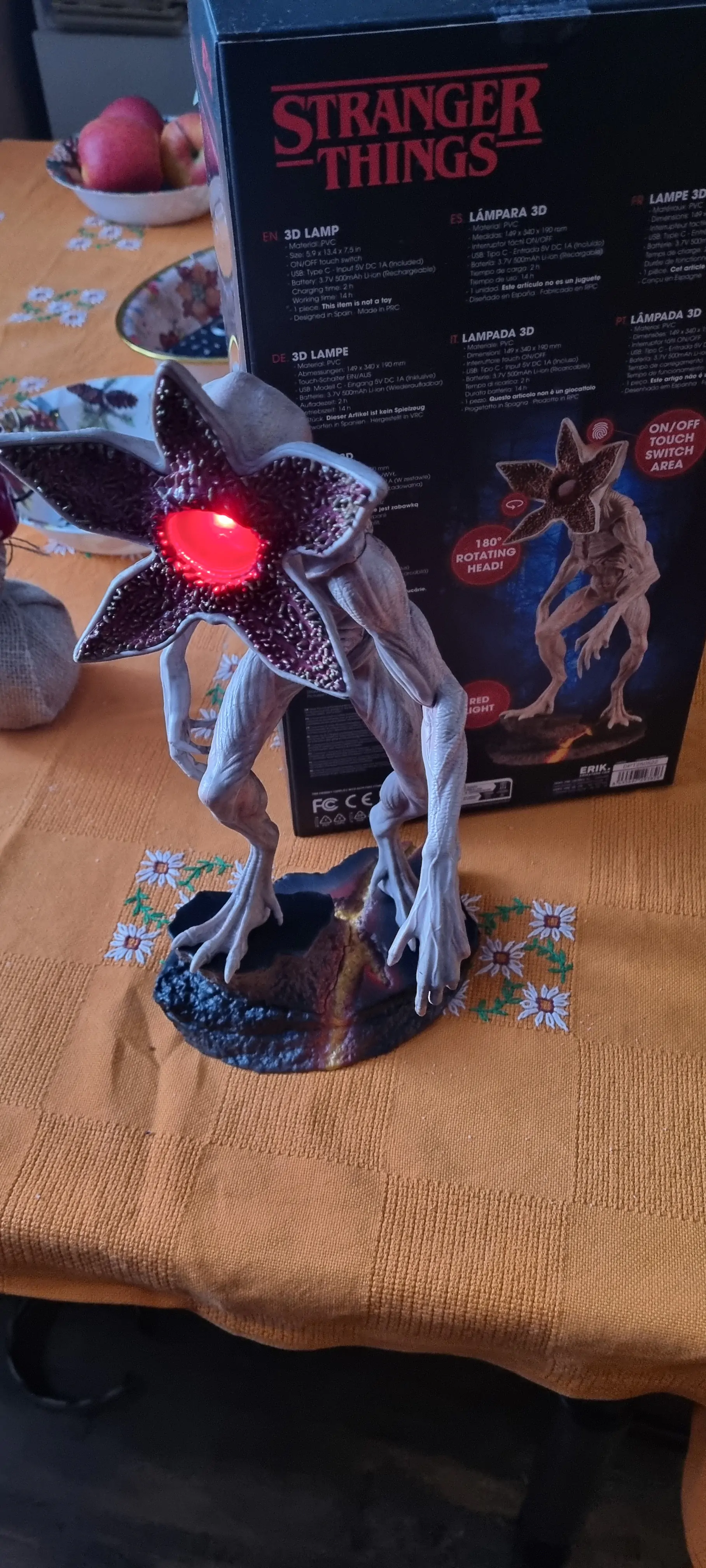 Stranger Things Demogorgon lamp product photo