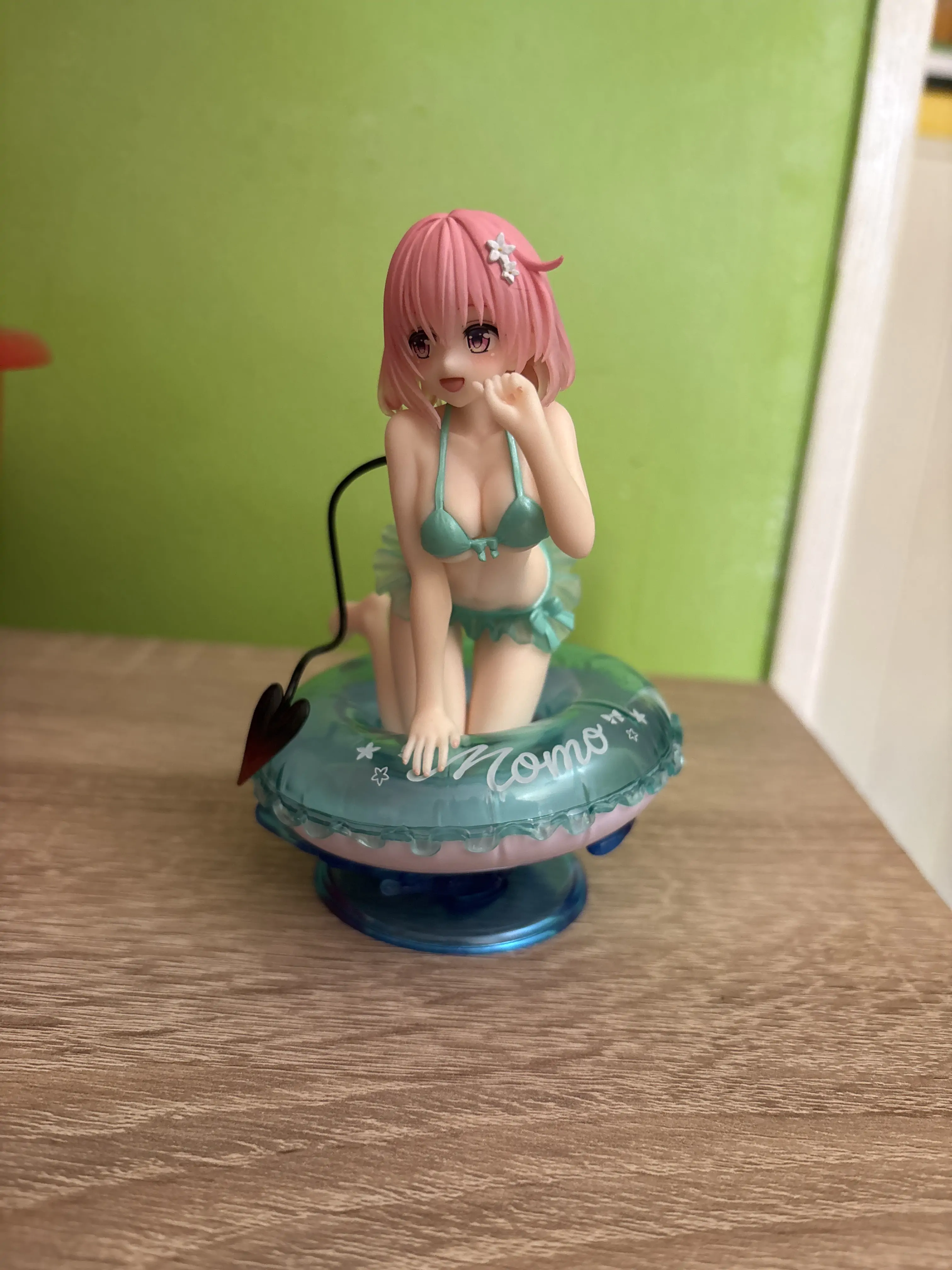 To Love-Ru Darkness PVC Statue Aqua Float Girls Darkness Momo 10 cm            product photo
