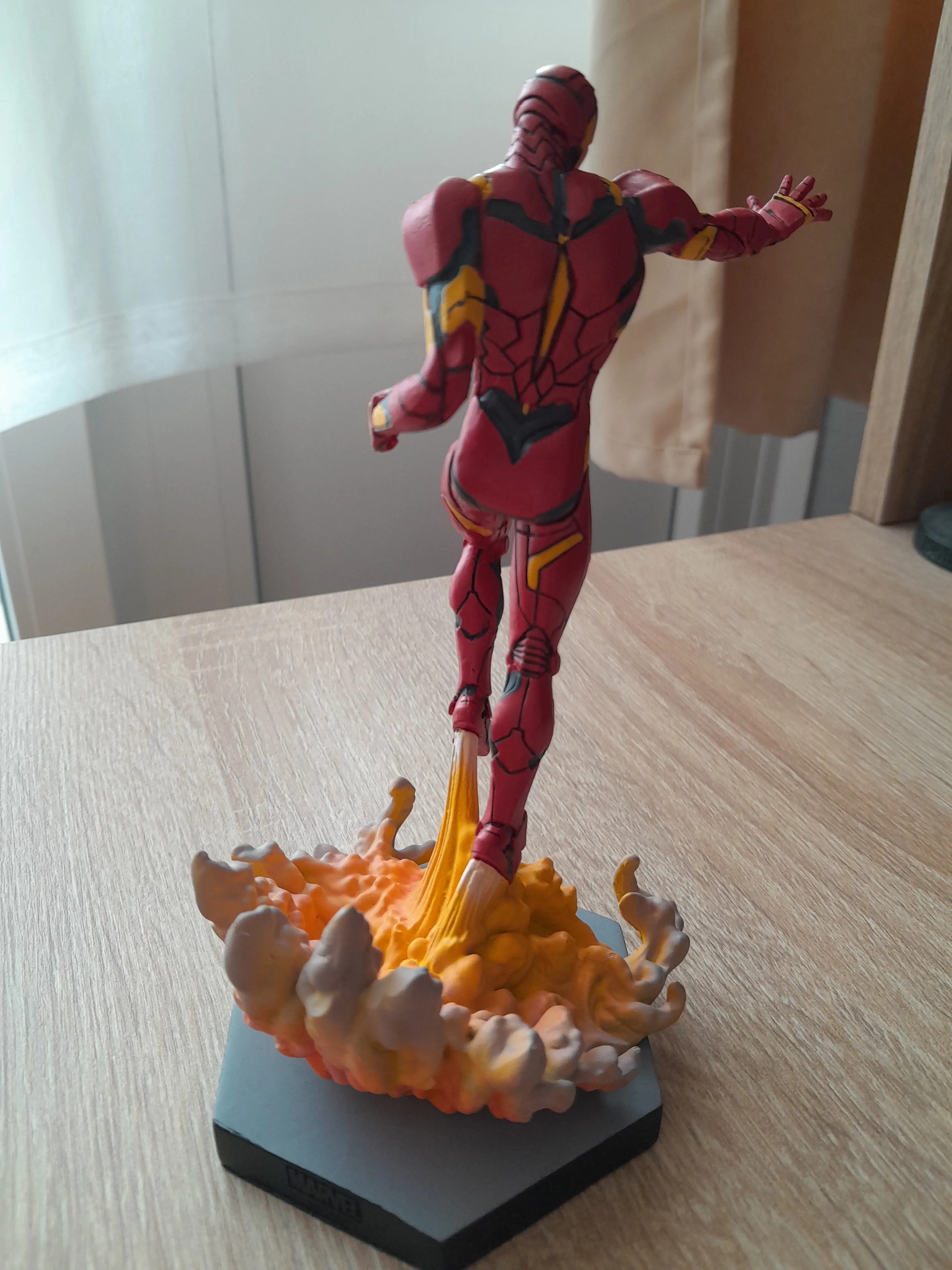 Marvel VS. Collection Statue 1/16 Iron Man 16 cm product photo
