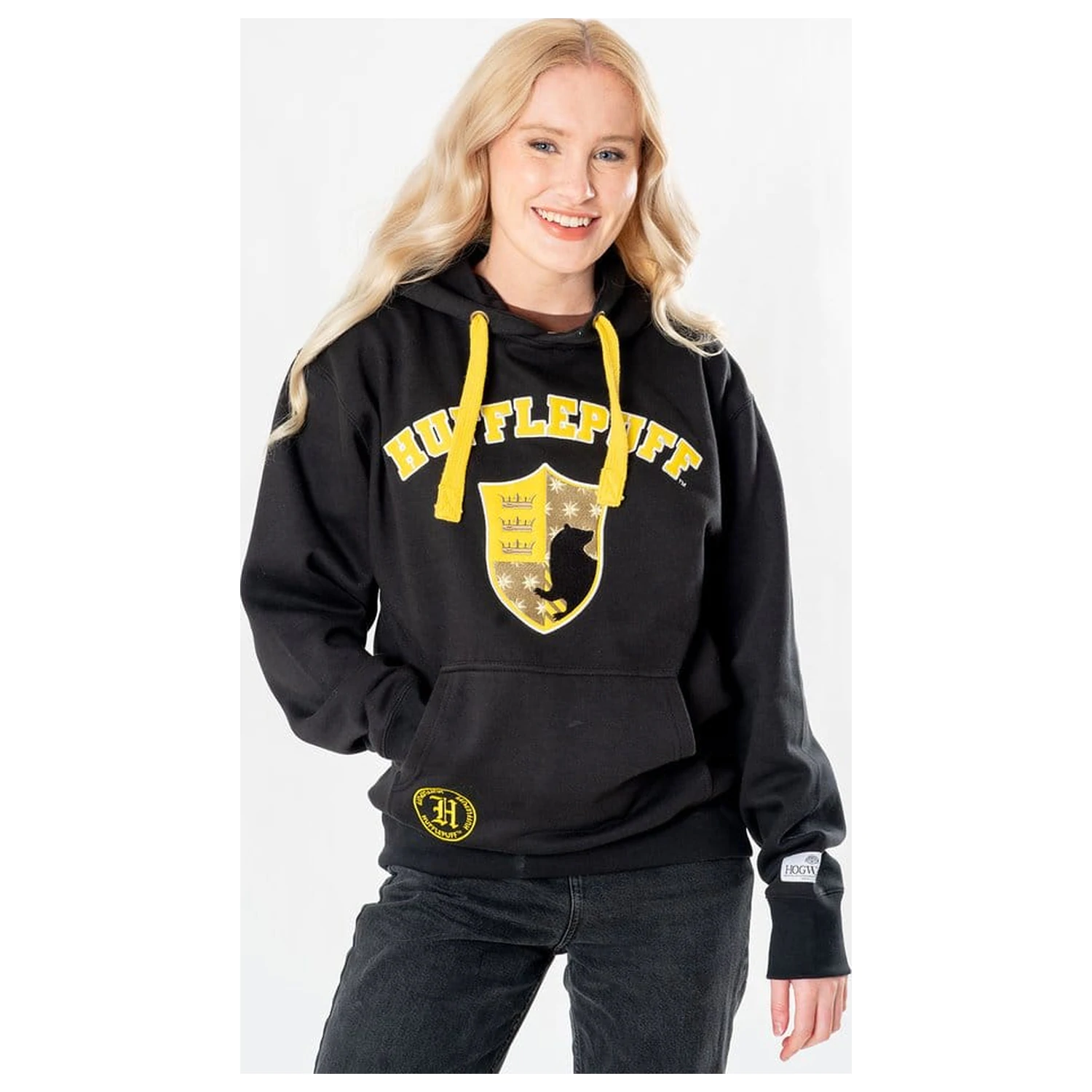 Harry Potter Hooded Sweater Hufflepuff Deluxe  product photo