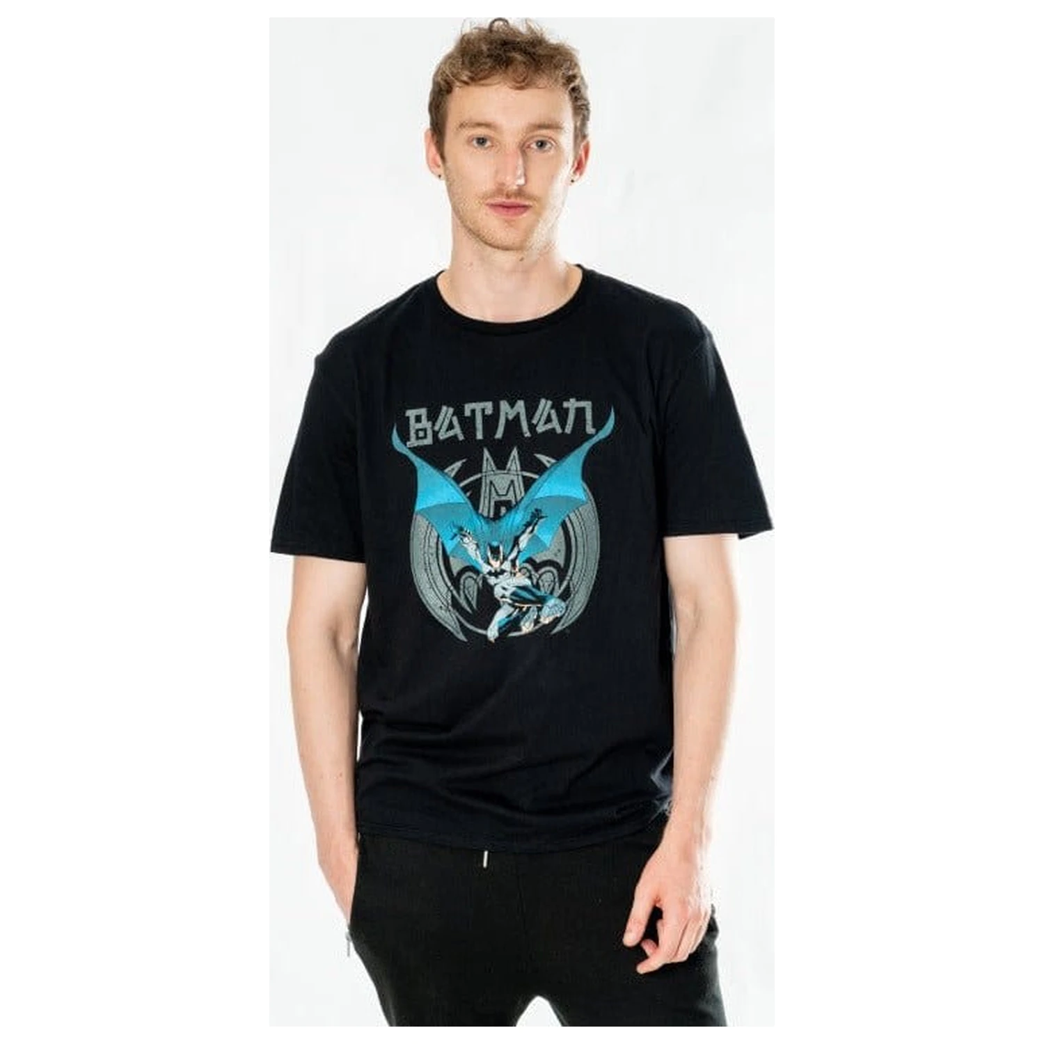 DC Comics T-Shirt Batman Anime Cape  product photo