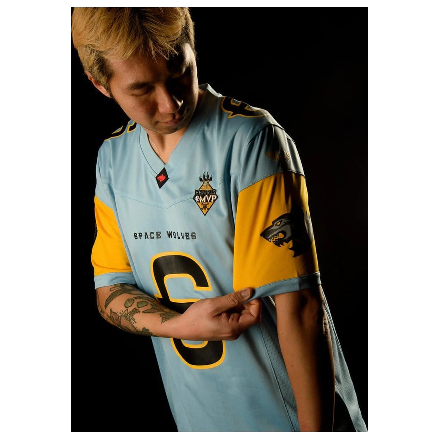Warhammer 40,000 Sports Jersey Shirt Space Wolves product photo