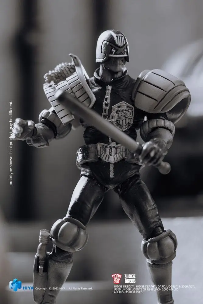 2000 AD Exquisite Mini Action Figure 1/18 Black and White Judge Dredd 10 cm product photo
