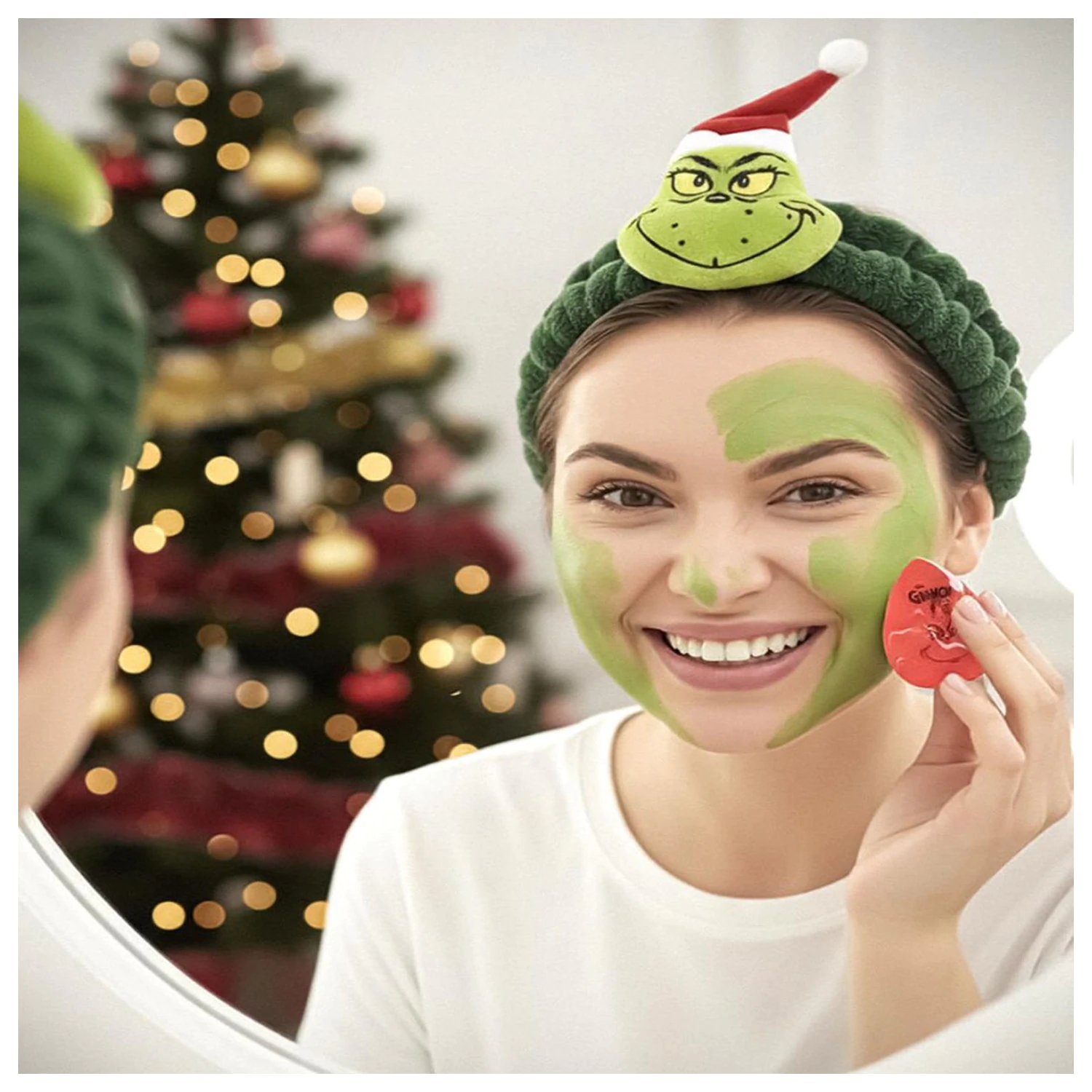 The Grinch Mischief Cosmetic Headband product photo