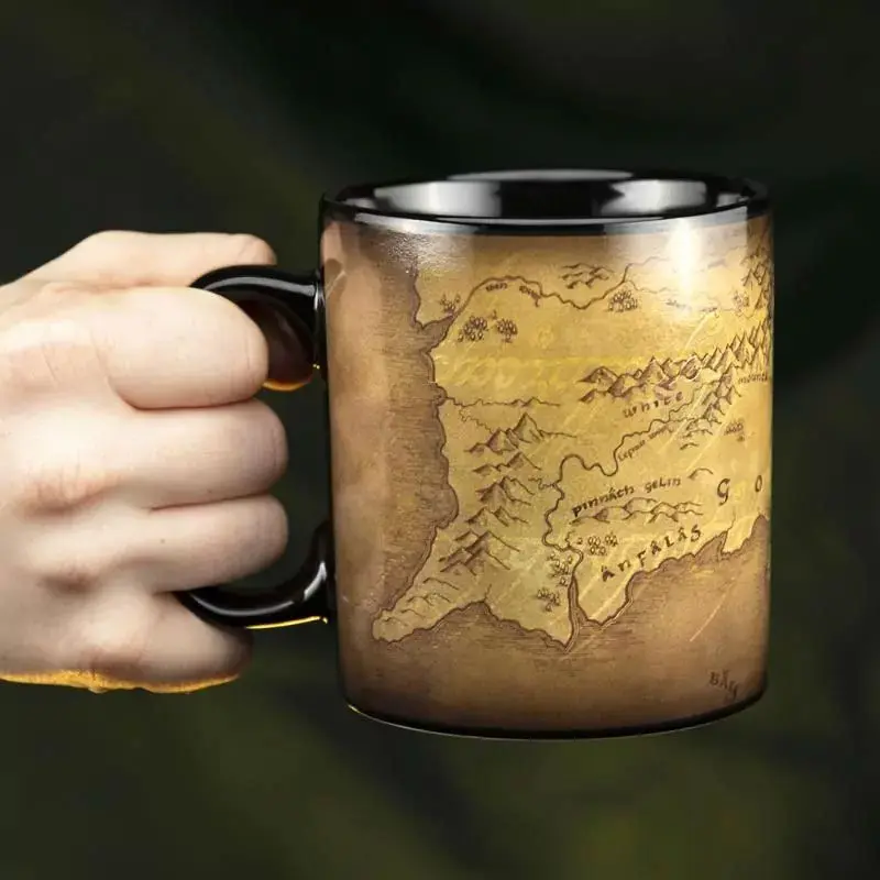 The Lord of the Rings Middle-earth Heat Change mug product photo
