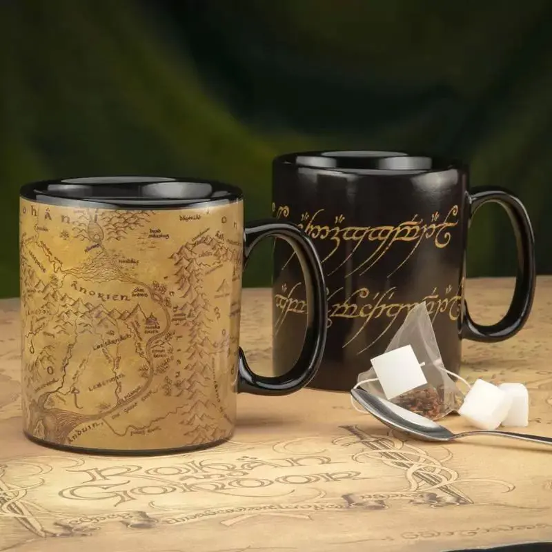 The Lord of the Rings Middle-earth Heat Change mug product photo