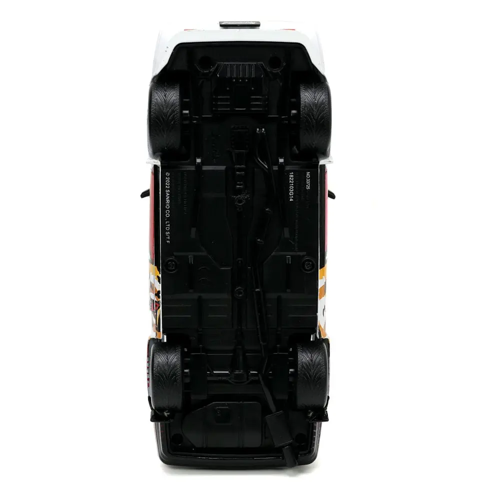 Aggretsuko Hollywood Rides Diecast Model 1/24 1986 Toyota Trueno with Aggretsuko Figur product photo