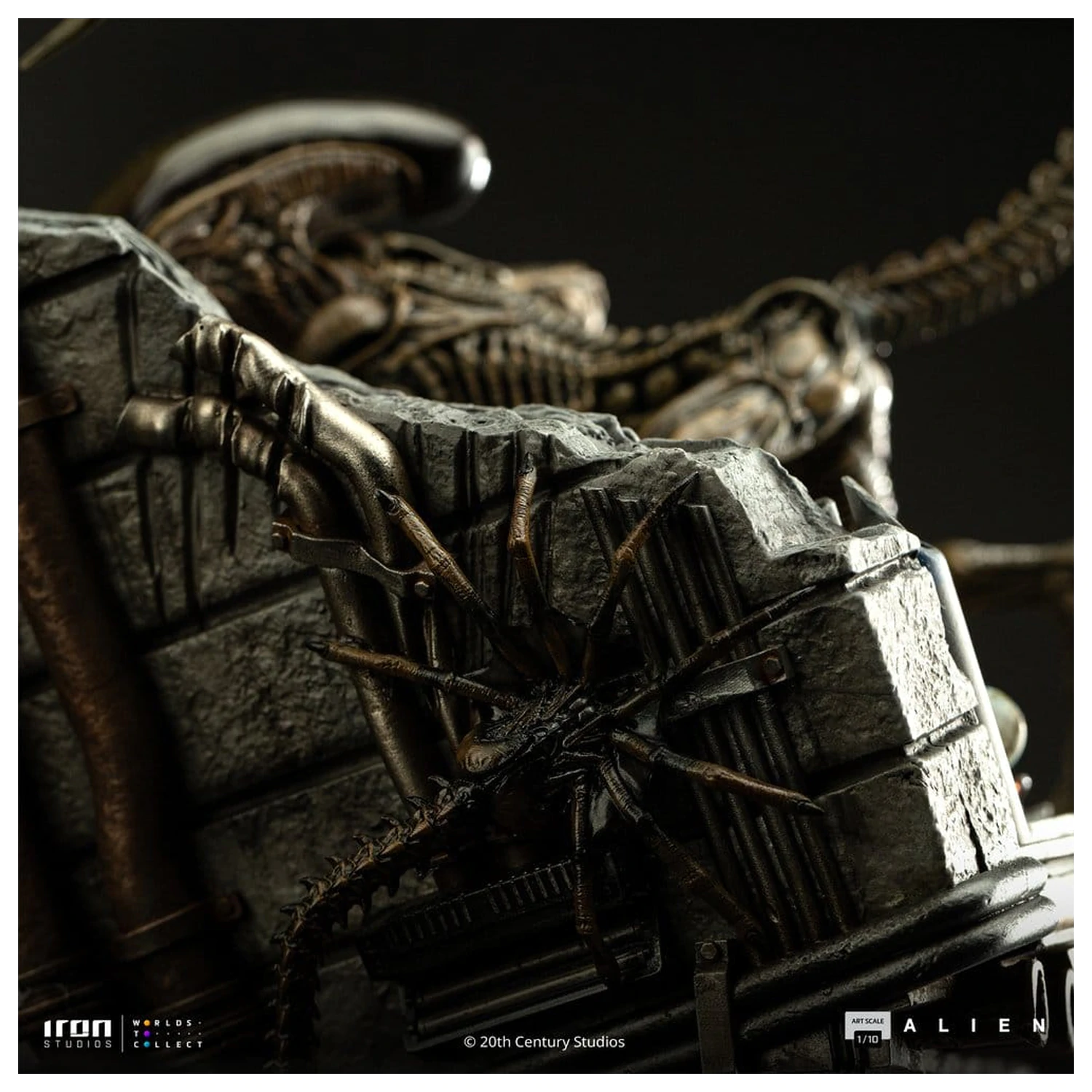 Alien 3 Art Scale Statue 1/10 Ellen Ripley and Dog Alien 23 cm product photo