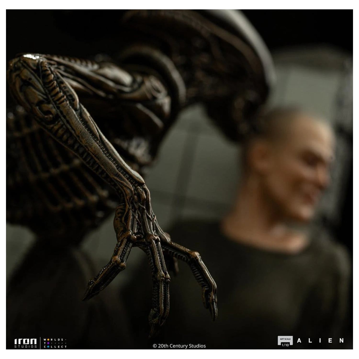 Alien 3 Art Scale Statue 1/10 Ellen Ripley and Dog Alien 23 cm product photo