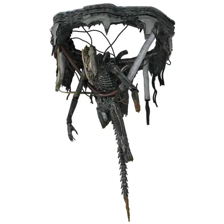 Alien Romulus Suspended Lab Xenomorph Deluxe figure 18cm product photo