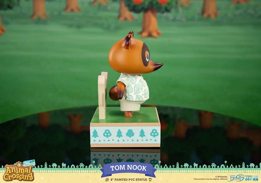 Animal Crossing: New Horizons PVC Statue Tom Nook 22 cm product photo