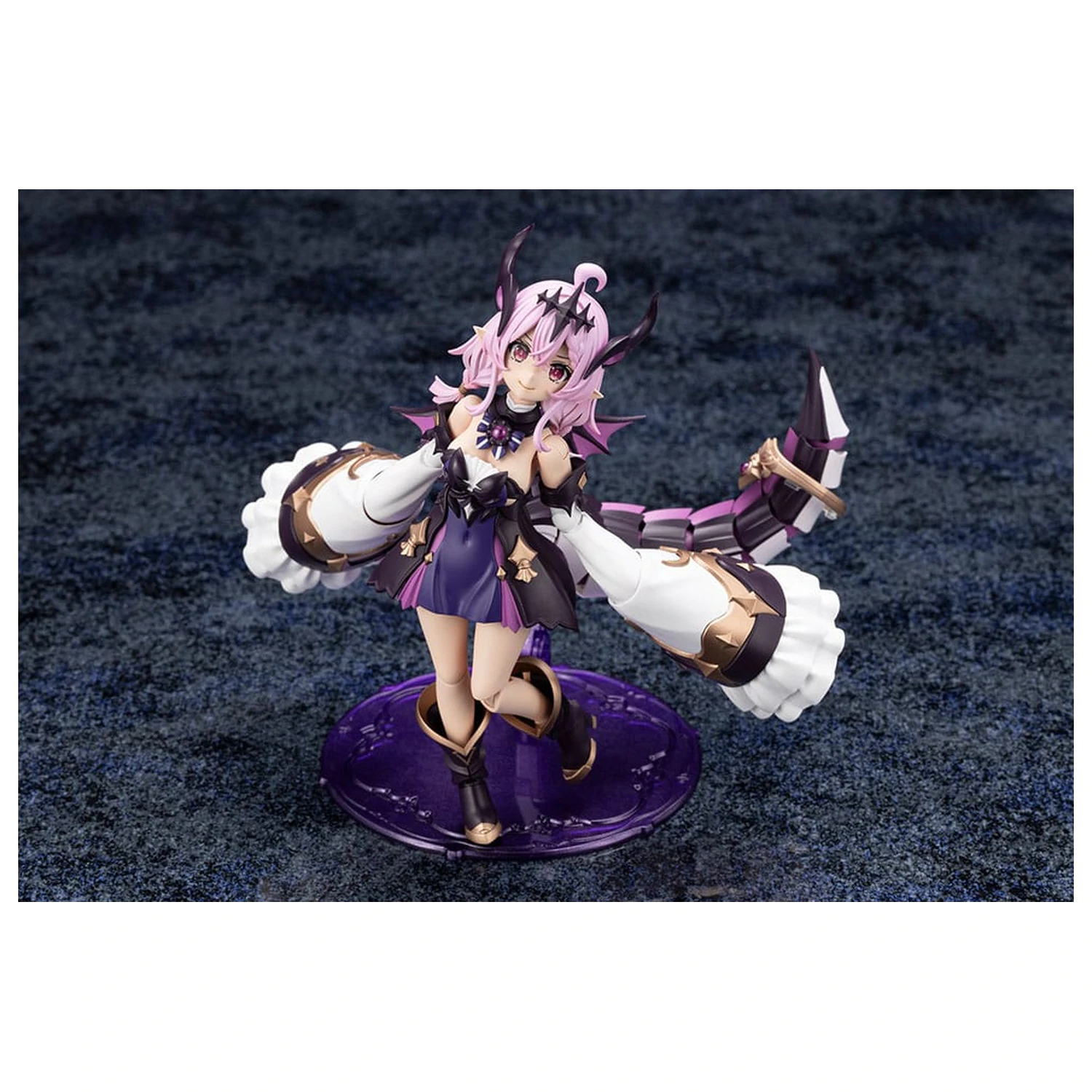 Arcanadea Plastic Model Kit GII 13 cm    product photo