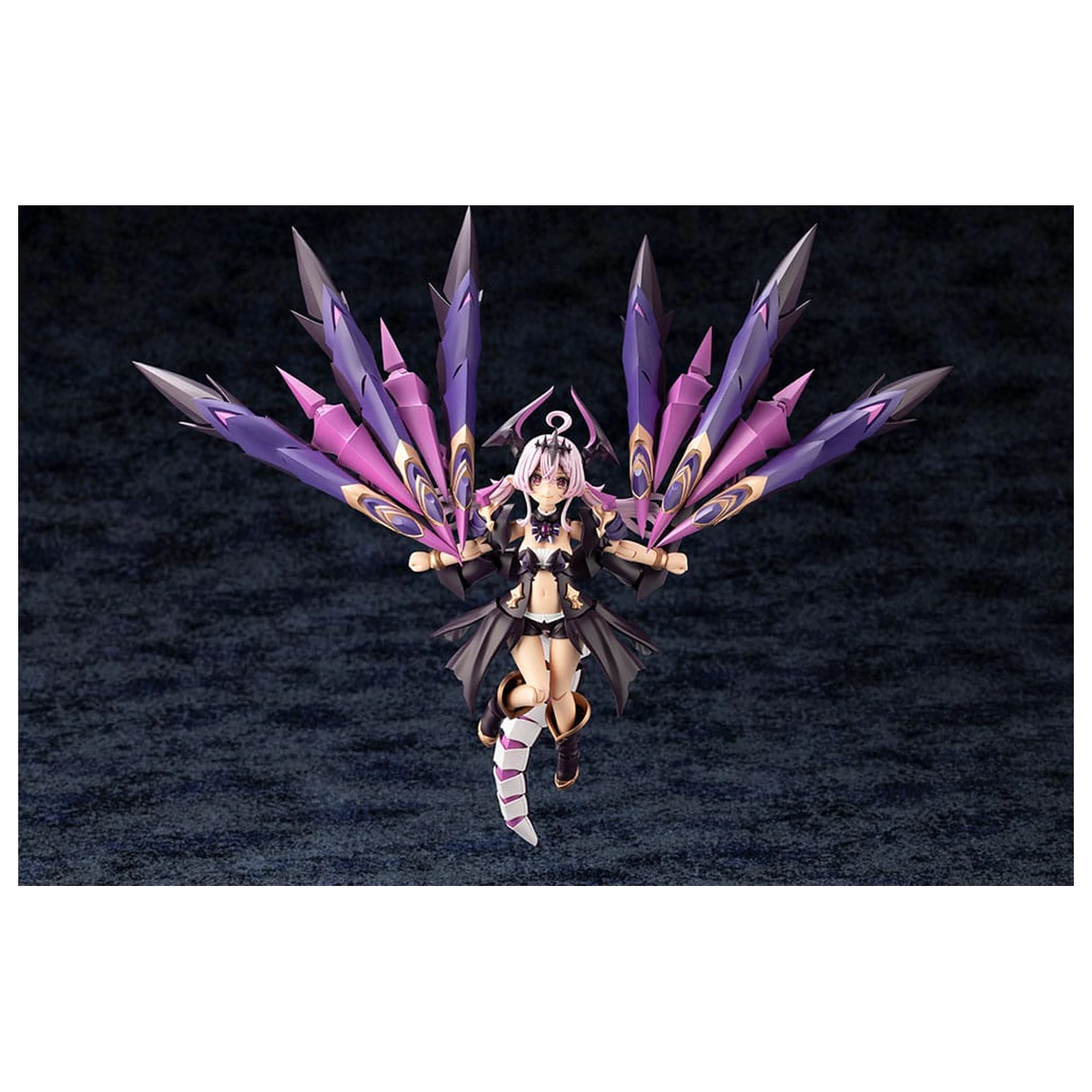 Arcanadea Plastic Model Kit GII 13 cm    product photo
