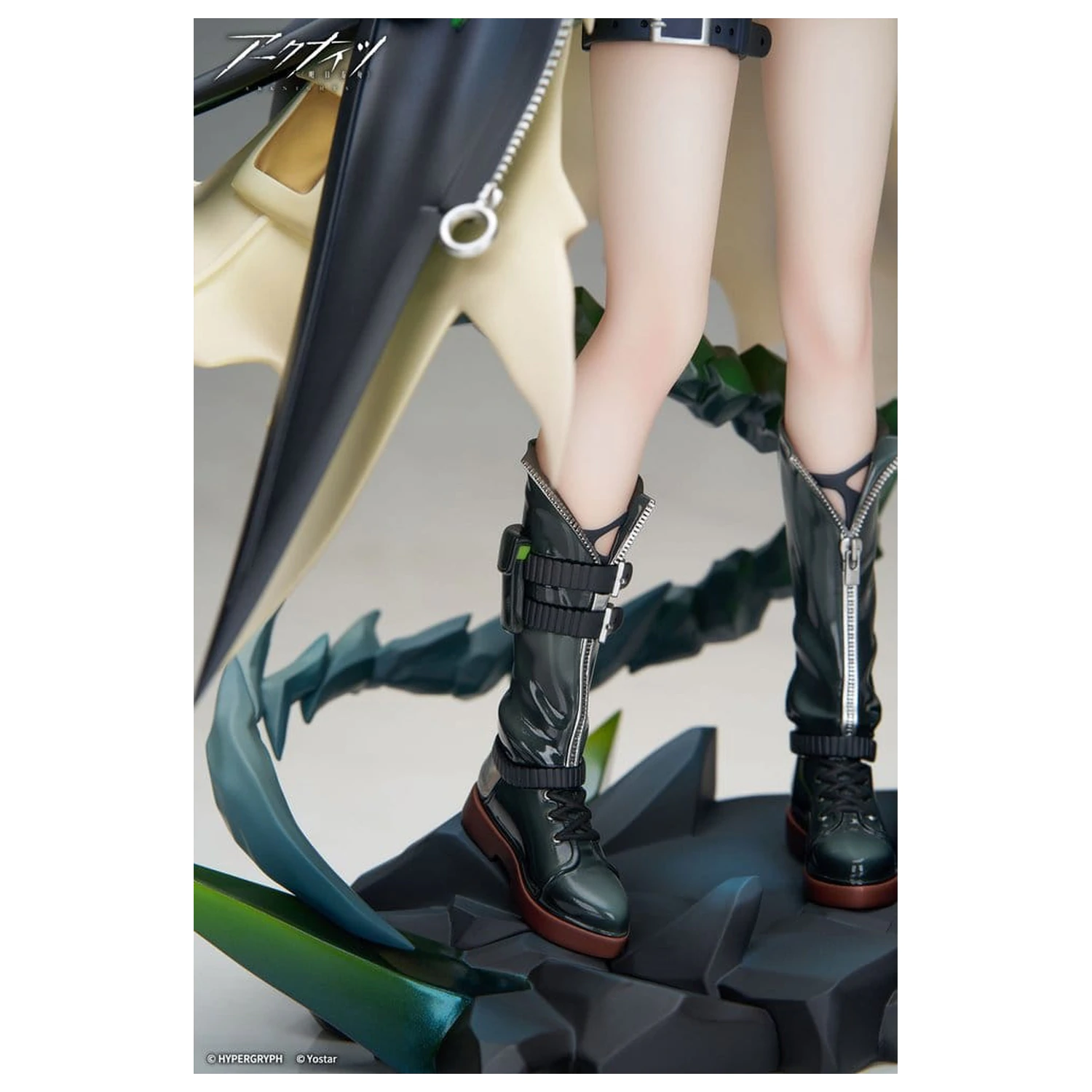 Arknights PVC Figure 1/7 Mon3tr 27 cm product photo