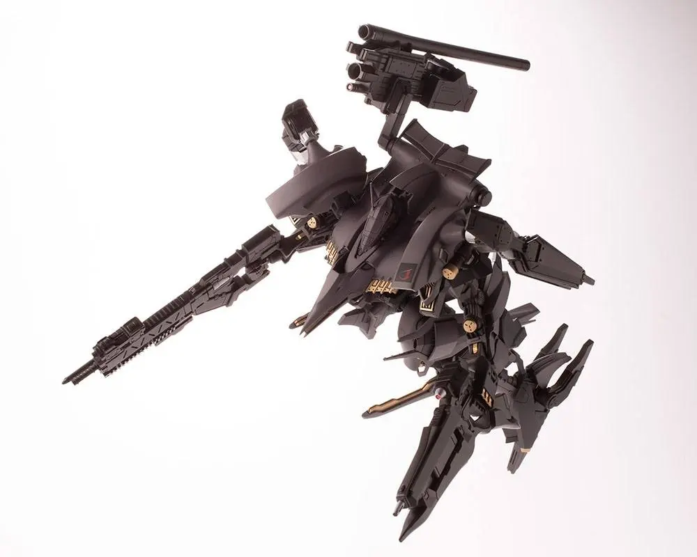 Armored Core 4 Plastic Model Kit 1/72 Rayleonard 03-Aaliyah Supplice Opening Ver. 18 cm product photo