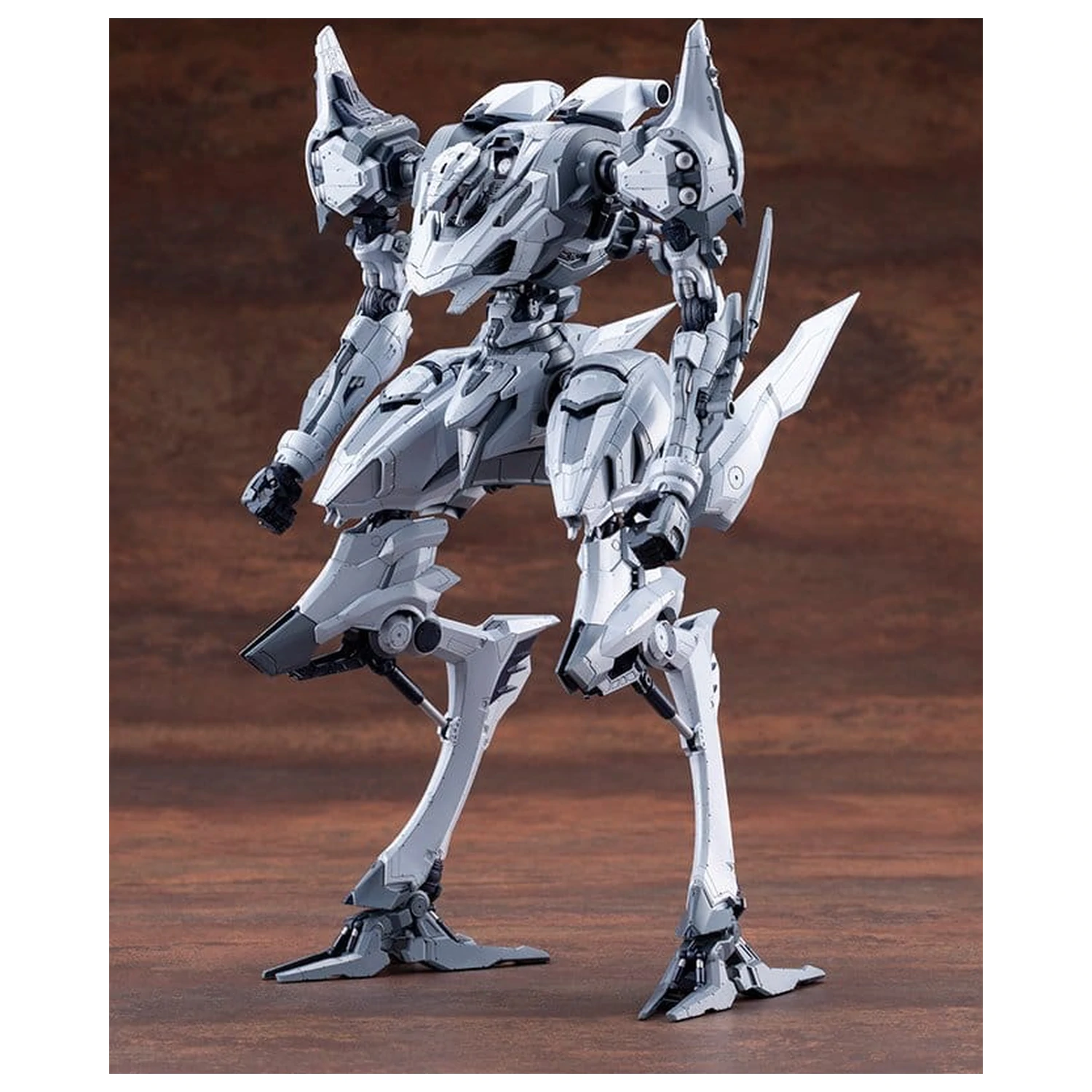Armored Core V.I.O.S. Plastic Model Kit Schneider Nachtreihe/40E Close-Quarters Assault Type 27 cm product photo