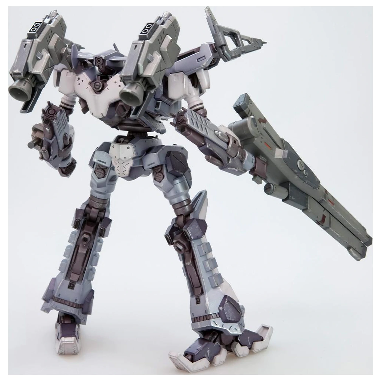 Armored Core VI Crest CR-C98E2 Assault Type Model Kit 16cm product photo