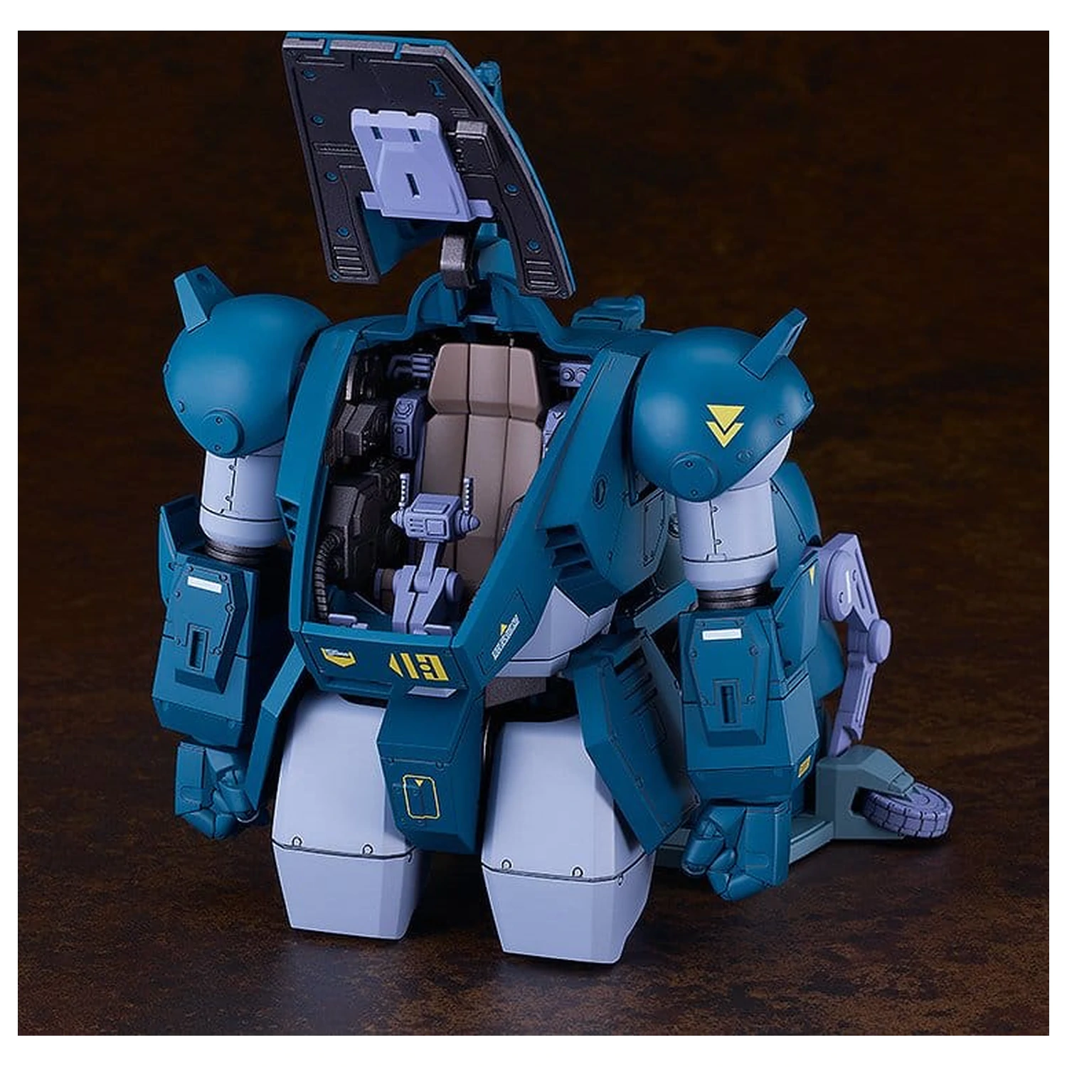 Armored Trooper Votoms Plamax Plastic Model Kit 1/24 SV-05 ATH-06-WP Diving Beetle 19 cm product photo