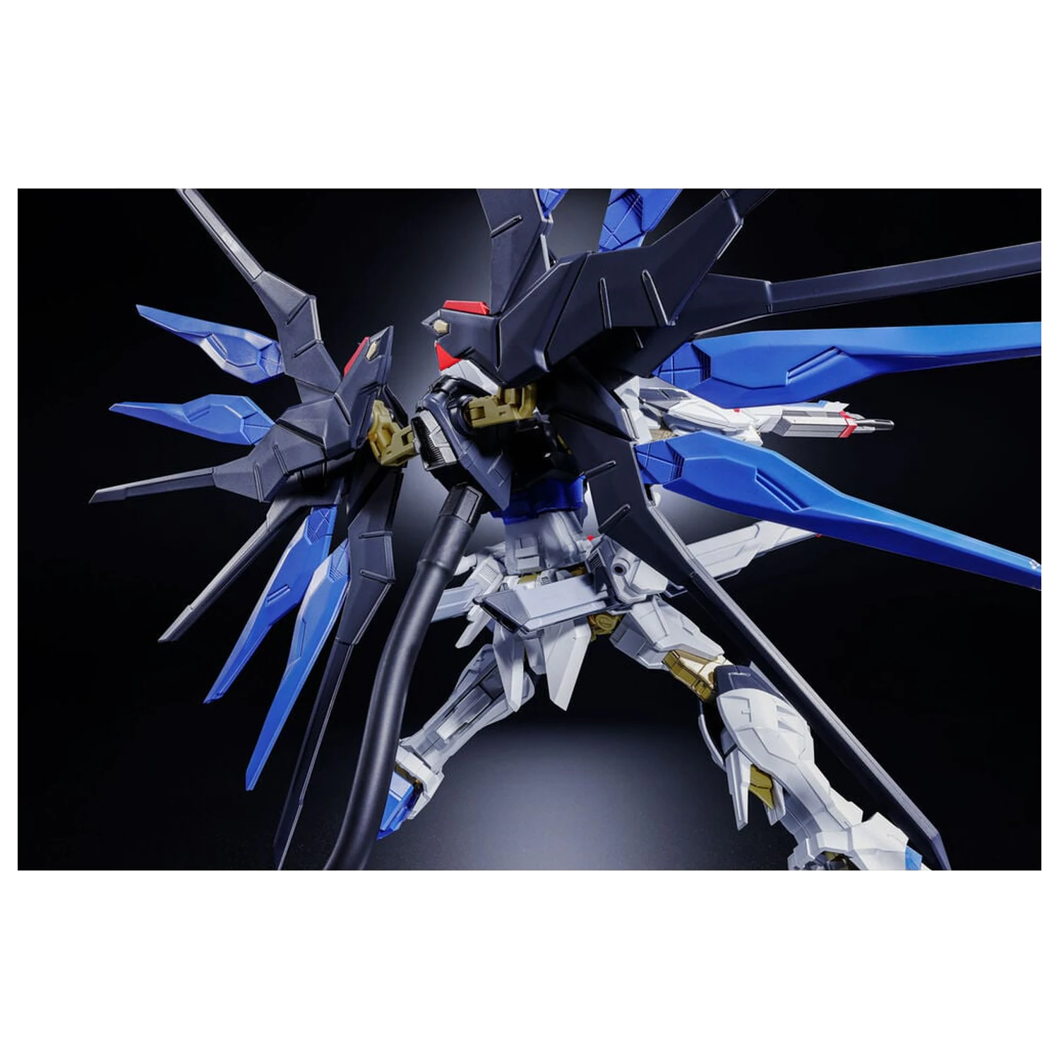 Asolute Act Strike Freedom Gundam figure 18.5cm product photo