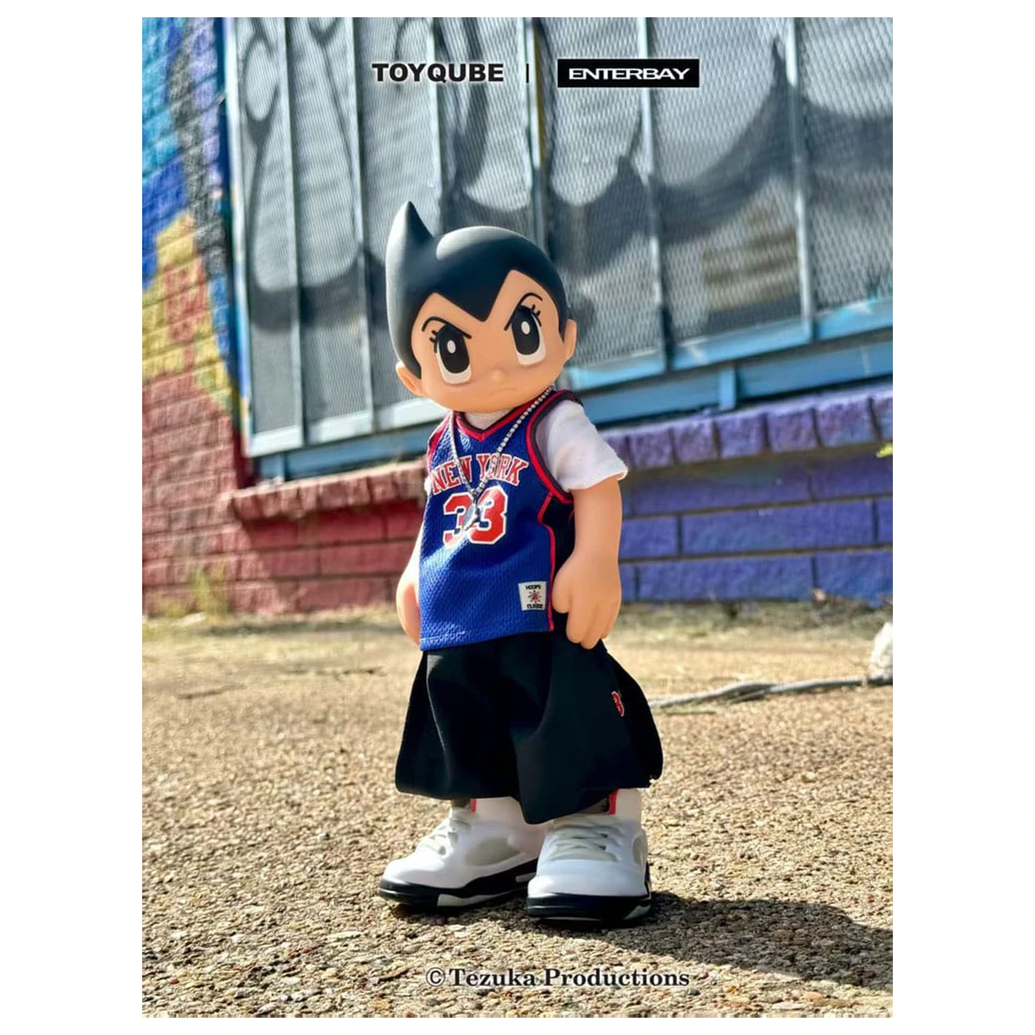 Astro Boy Vinyl Figure Golden Era 90s New York Edition 25 cm product photo