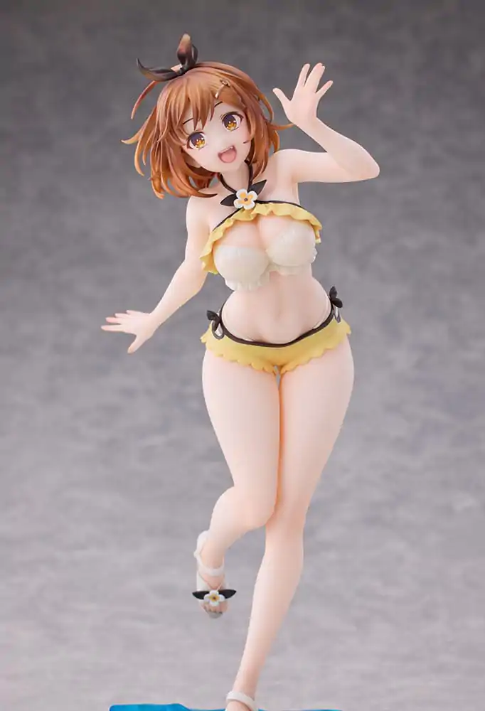 Atelier Ryza: Ever Darkness &amp; the Secret Hideout PVC Statues 3-Pack 1/7 Ryza, Klaudia, Lila: Swimsuit Ver. product photo