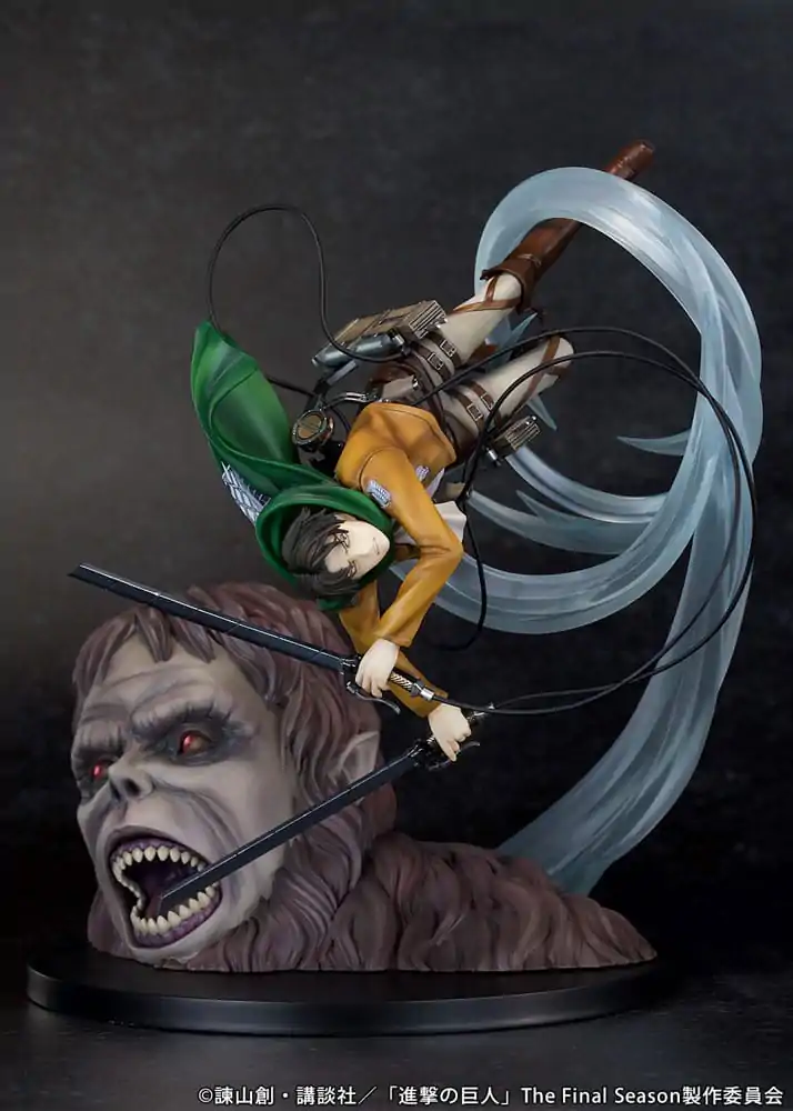 Attack on Titan PVC Statue 1/7 Levi vs Beast Titan Ver. 28 cm product photo