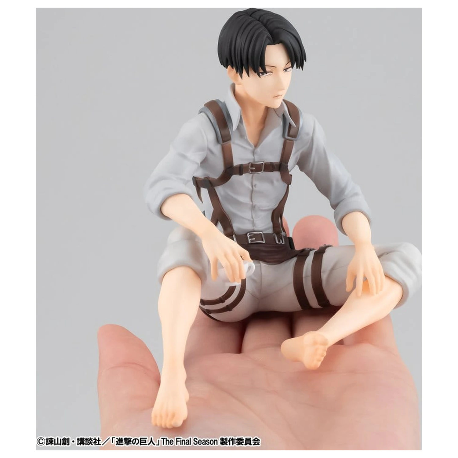 Attack on Titan G.E.M. Series PVC Figure Squad Captain Levi Palm Size 9 cm product photo